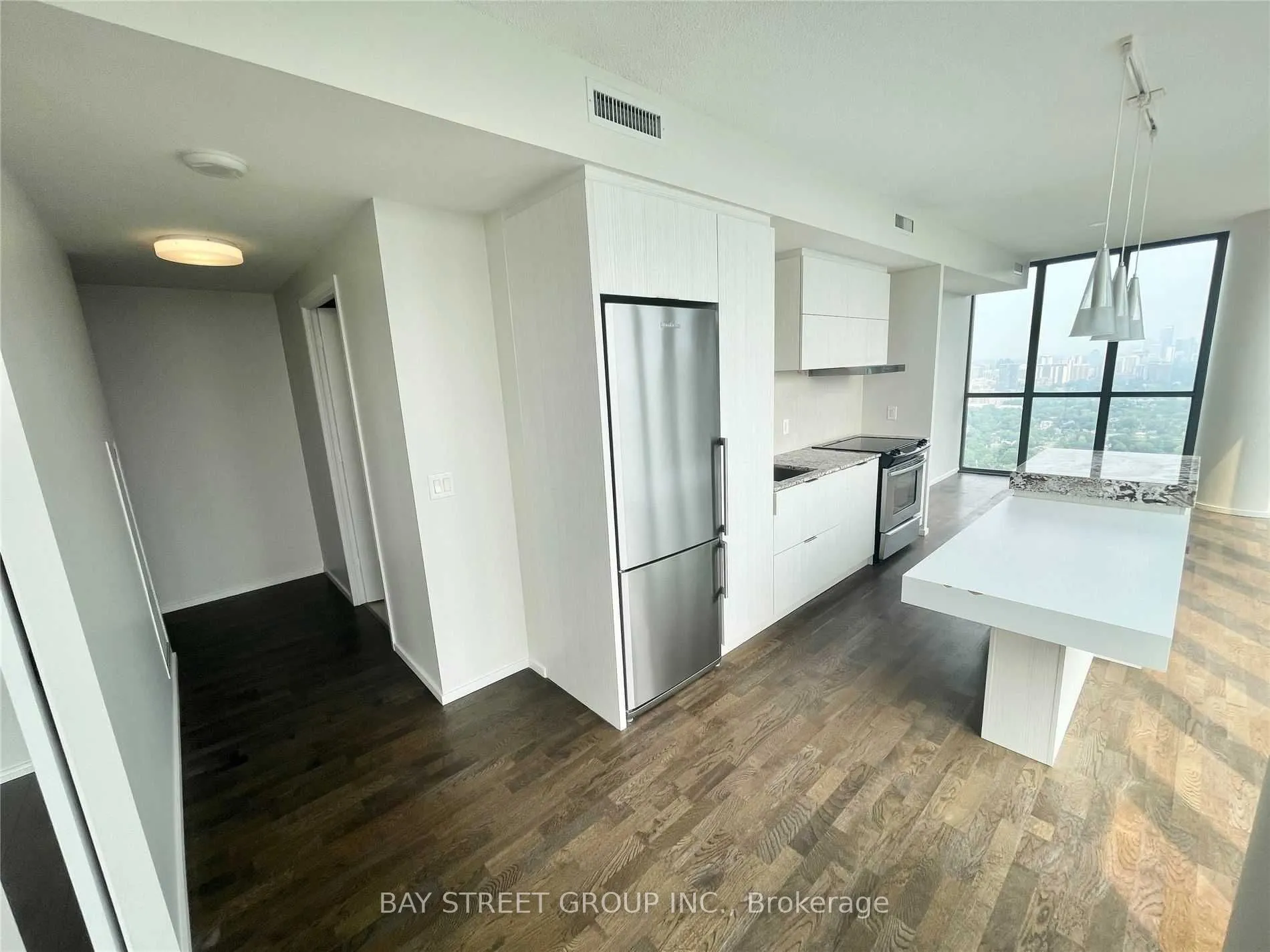 101 Charles Street E, #4210