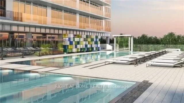 99 Broadway Avenue, #2907