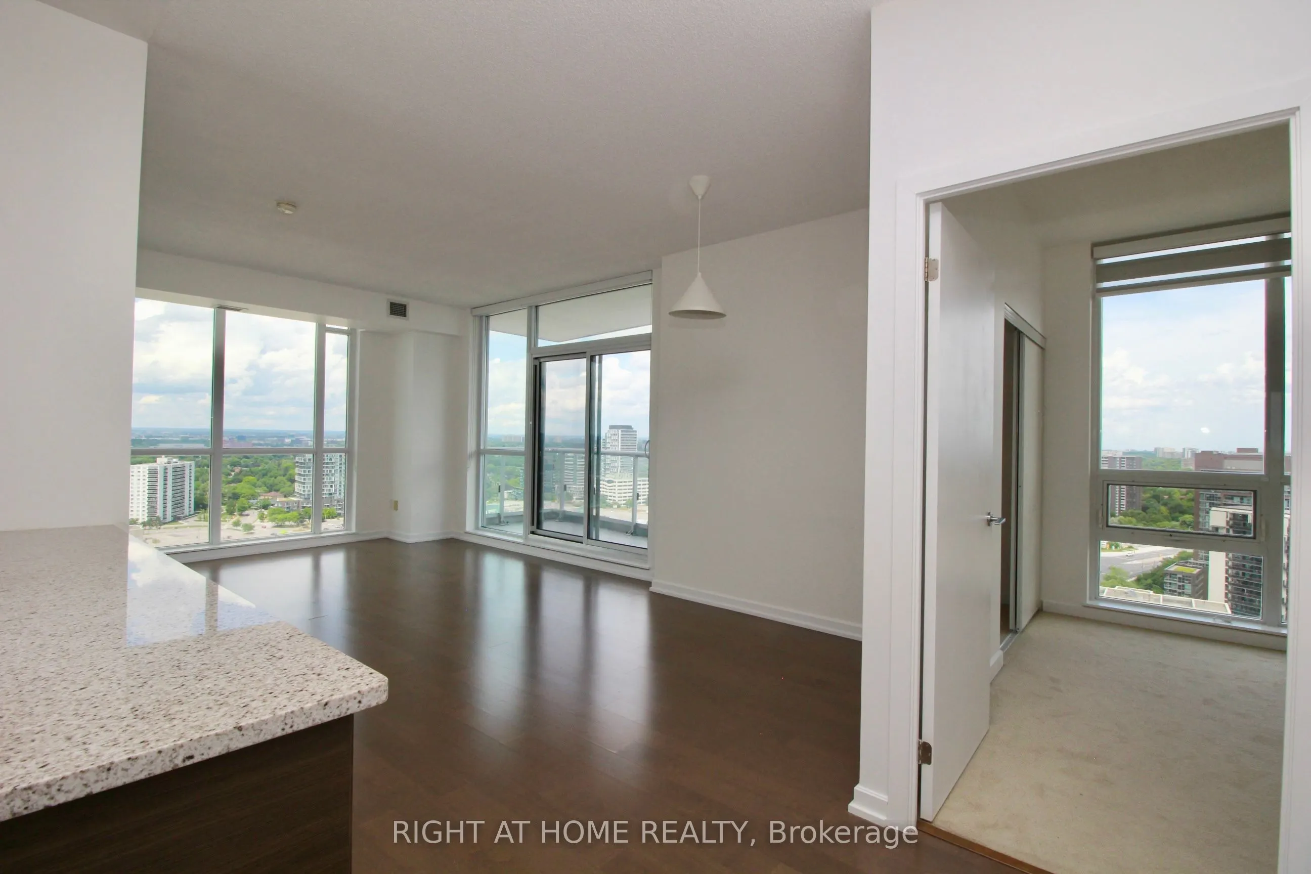 70 Forest Manor Road, #2212