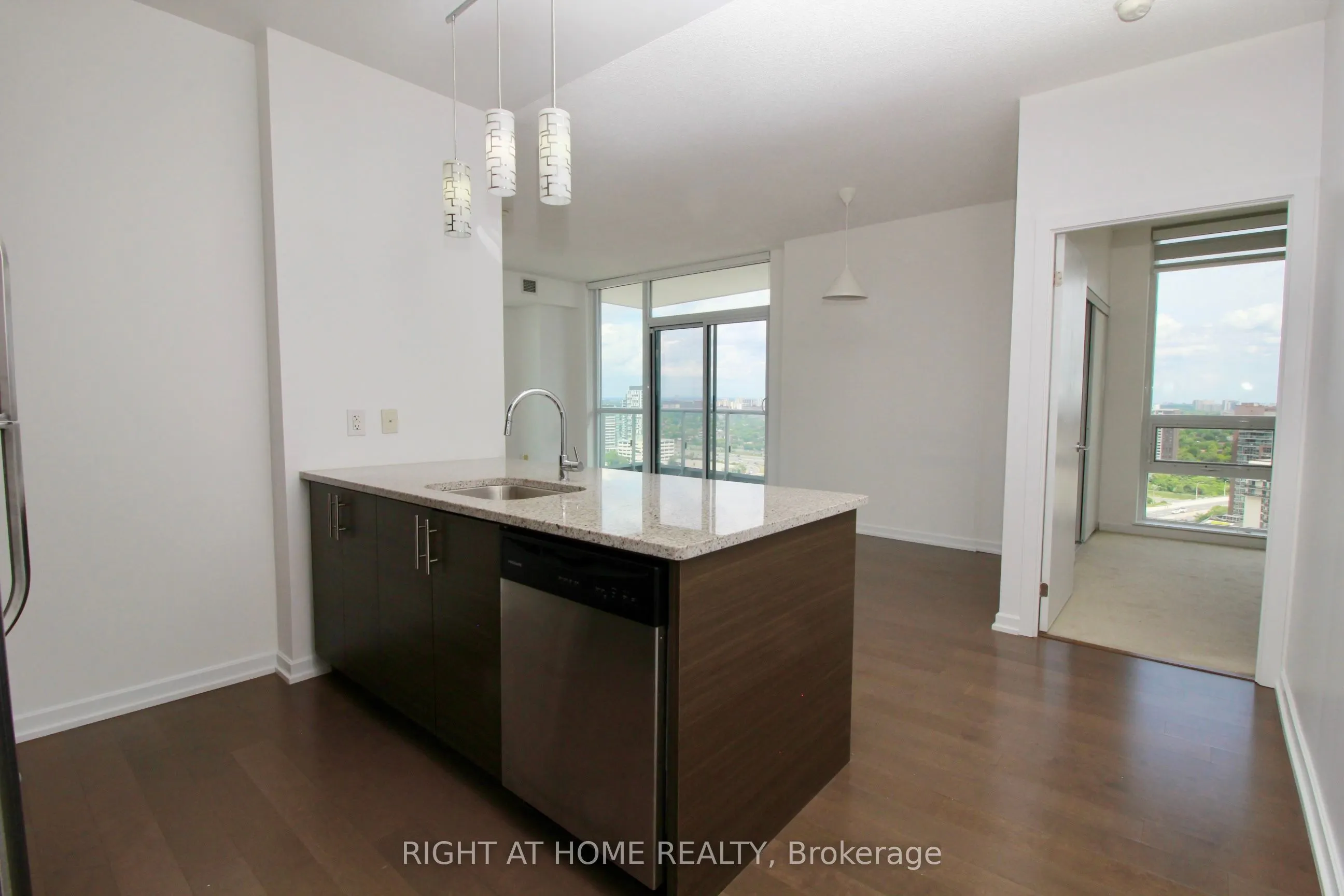 70 Forest Manor Road, #2212