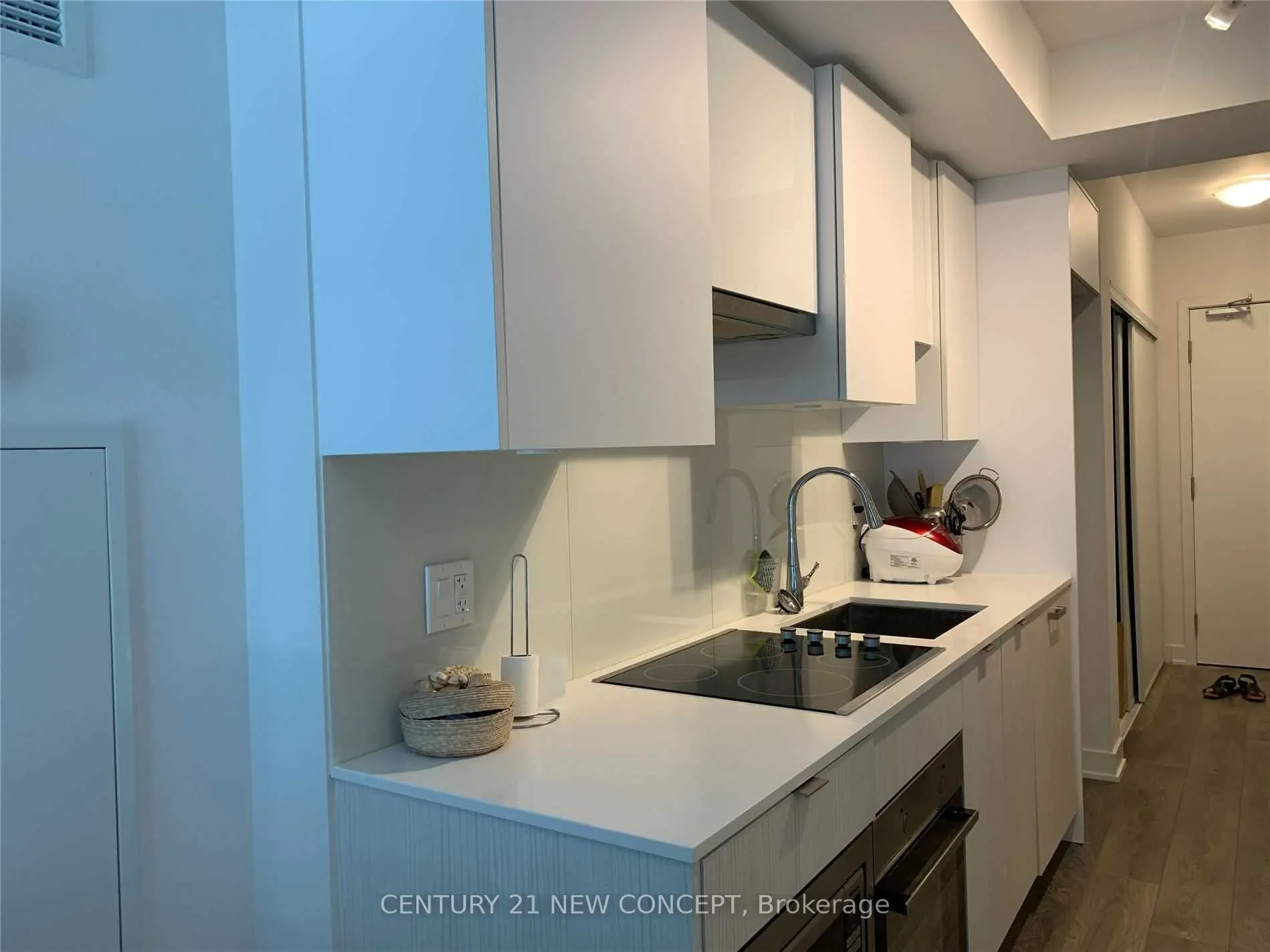 99 Broadway Avenue, #3105