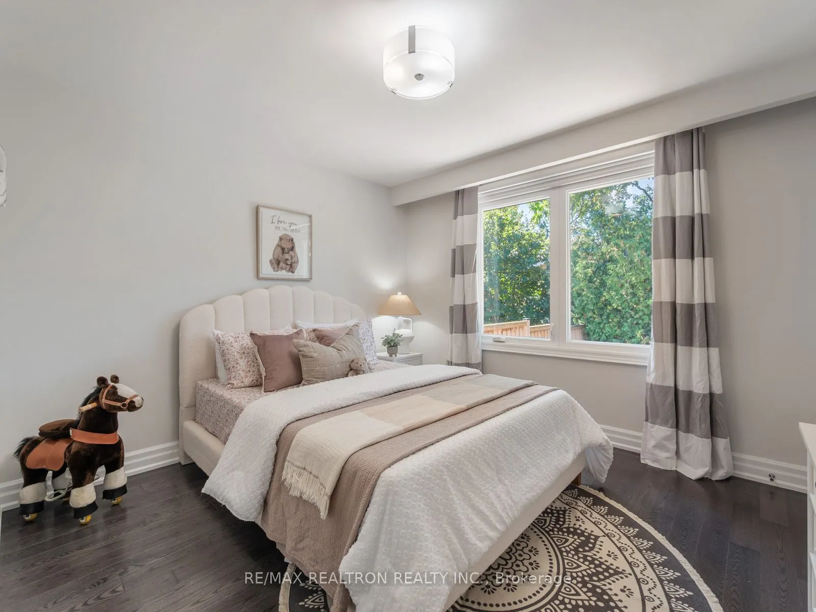 10 Terrydale Drive