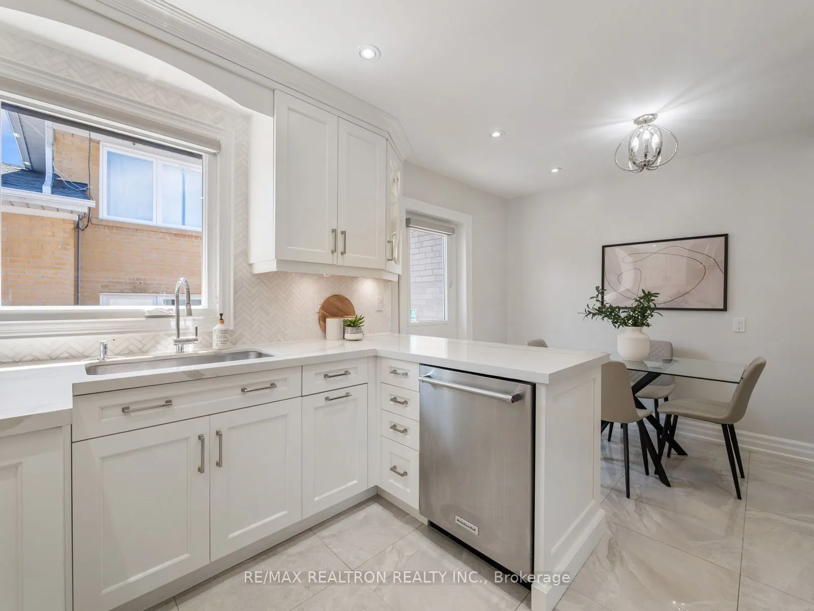 10 Terrydale Drive
