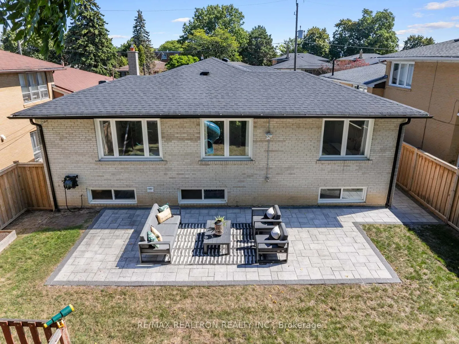 10 Terrydale Drive