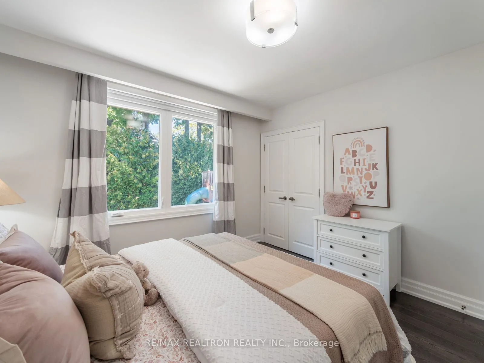 10 Terrydale Drive
