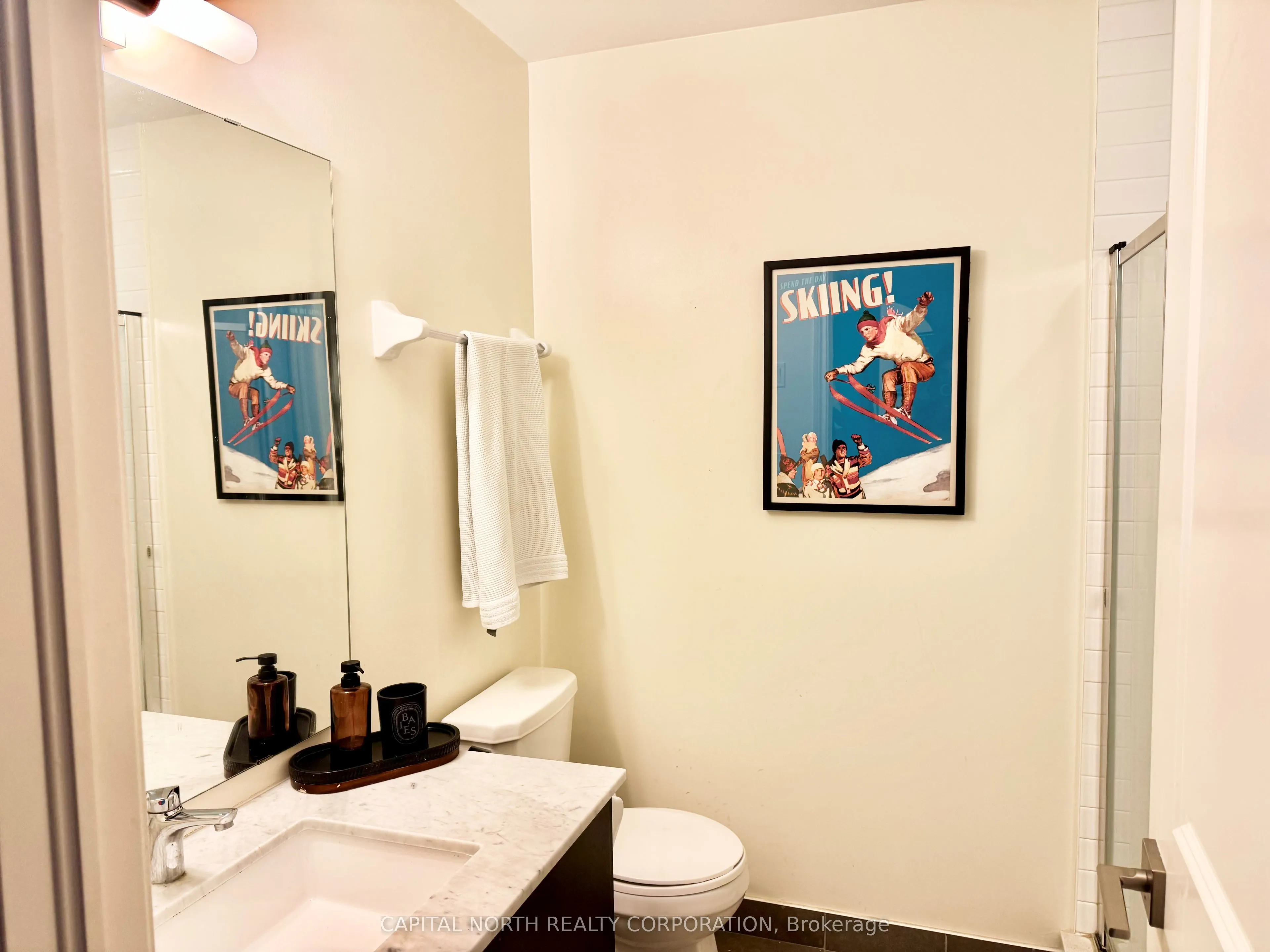 23 Glebe Road W, #617