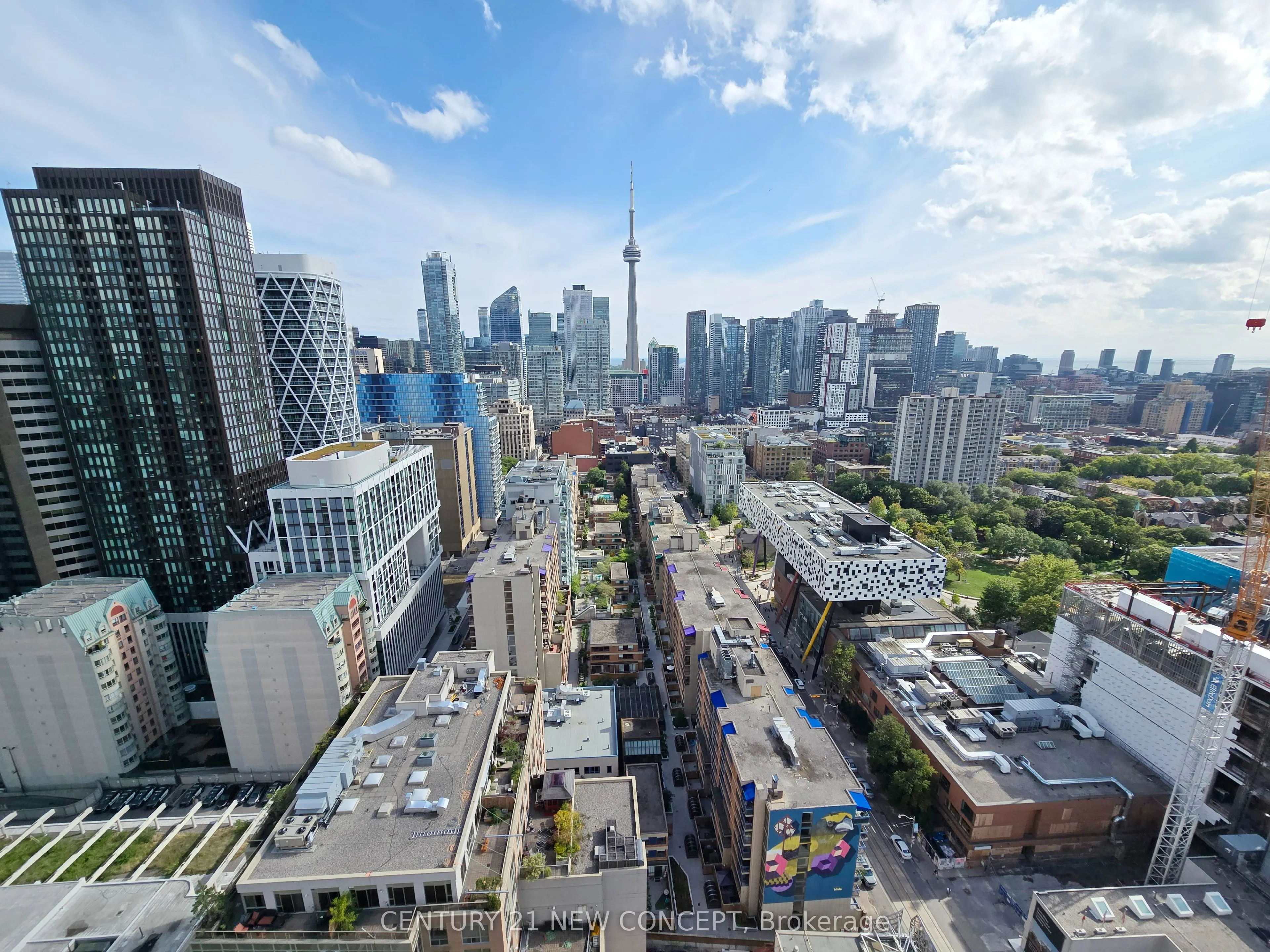 280 Dundas Street W, #2809