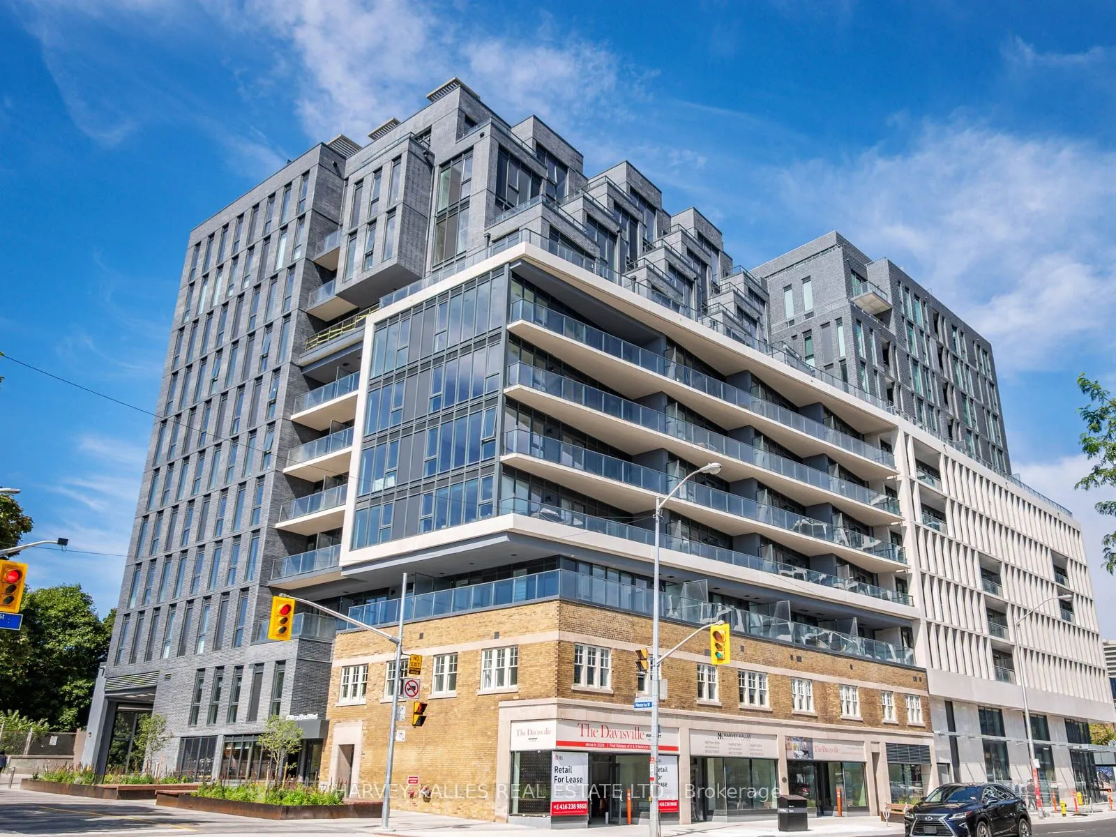 8 Manor Road W, #410