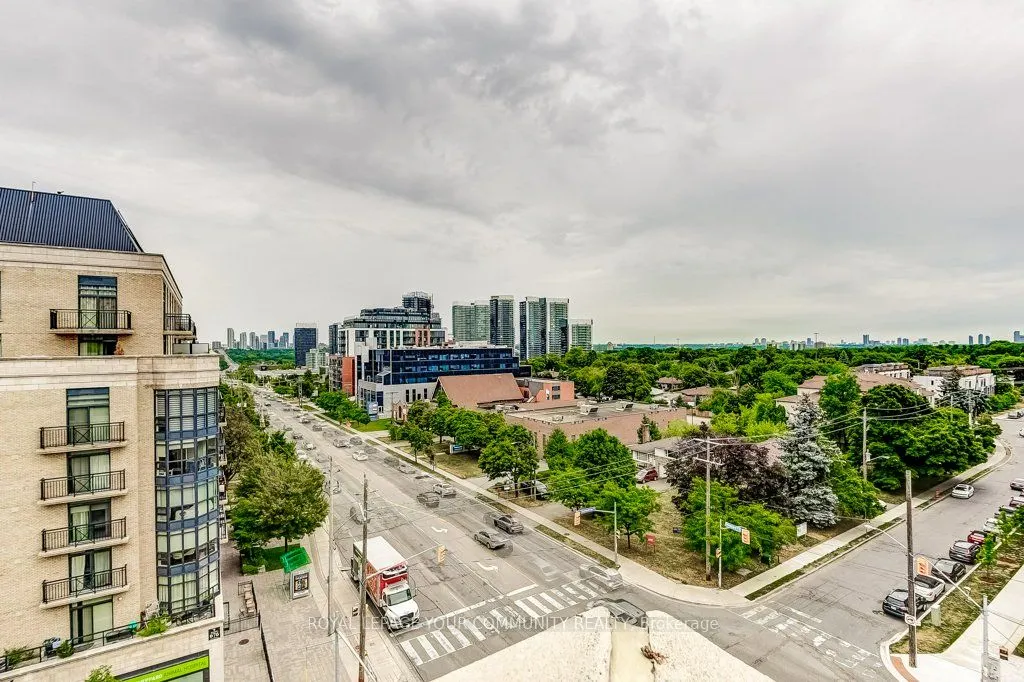 650 Sheppard Avenue E, #527