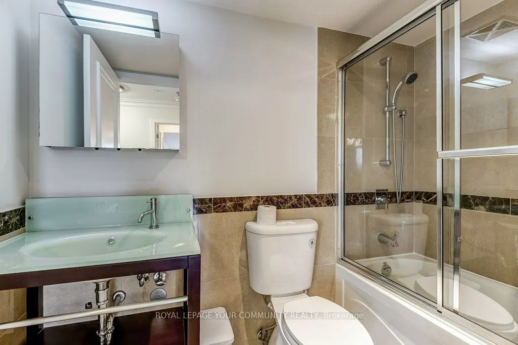 650 Sheppard Avenue E, #527