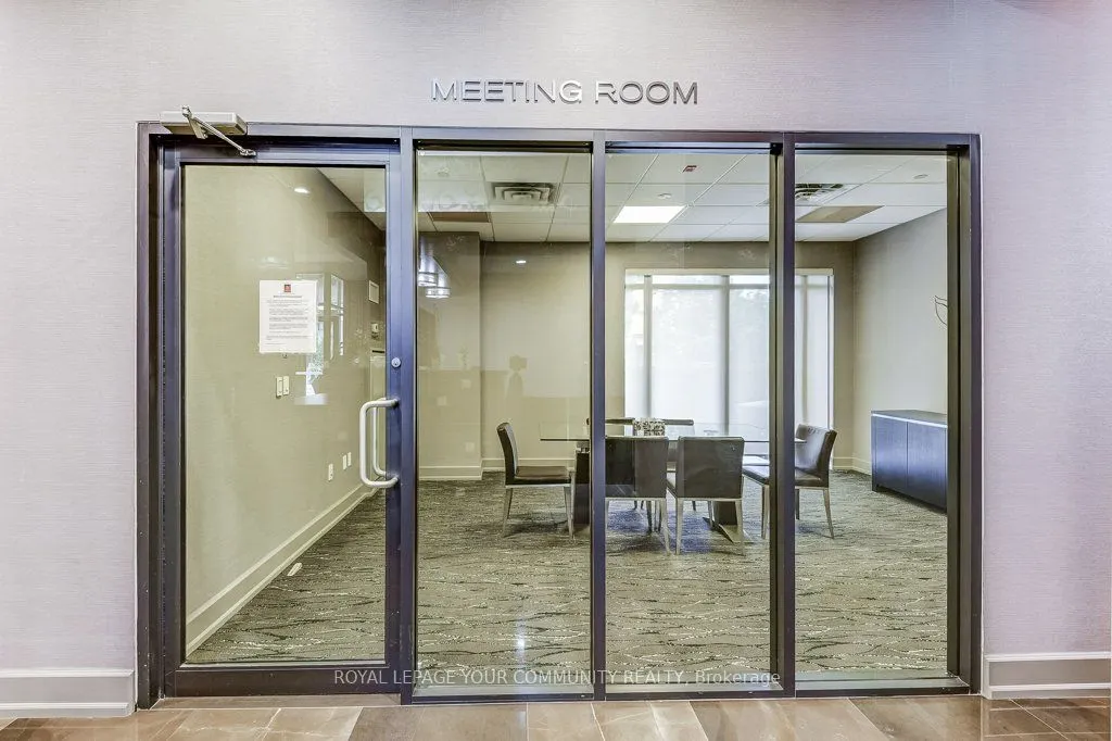 650 Sheppard Avenue E, #527