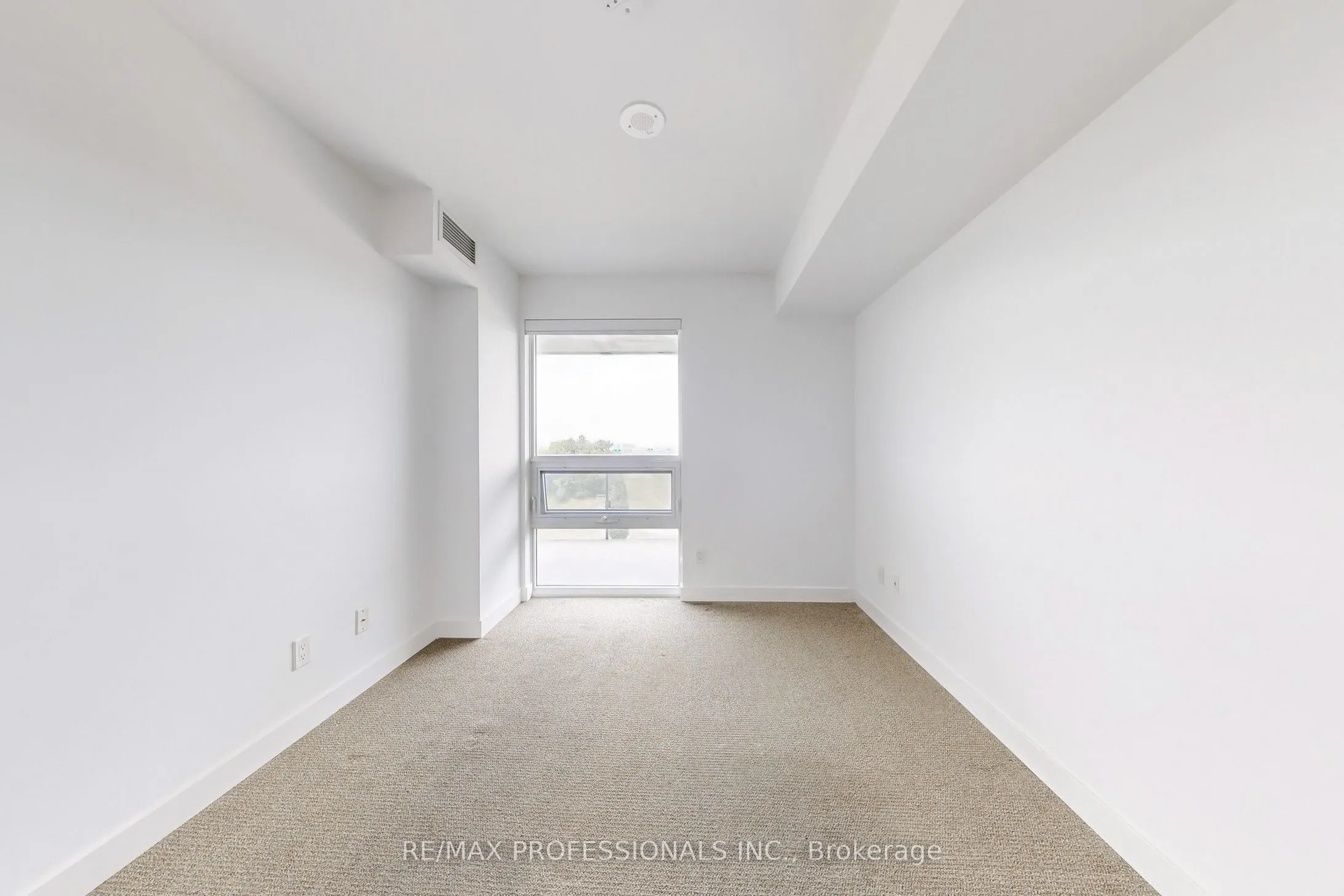 120 Varna Drive, #613