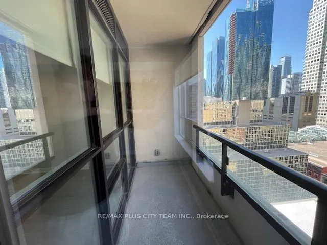 88 Scott Street, #1413