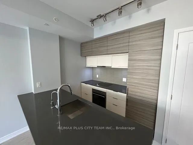 88 Scott Street, #1413