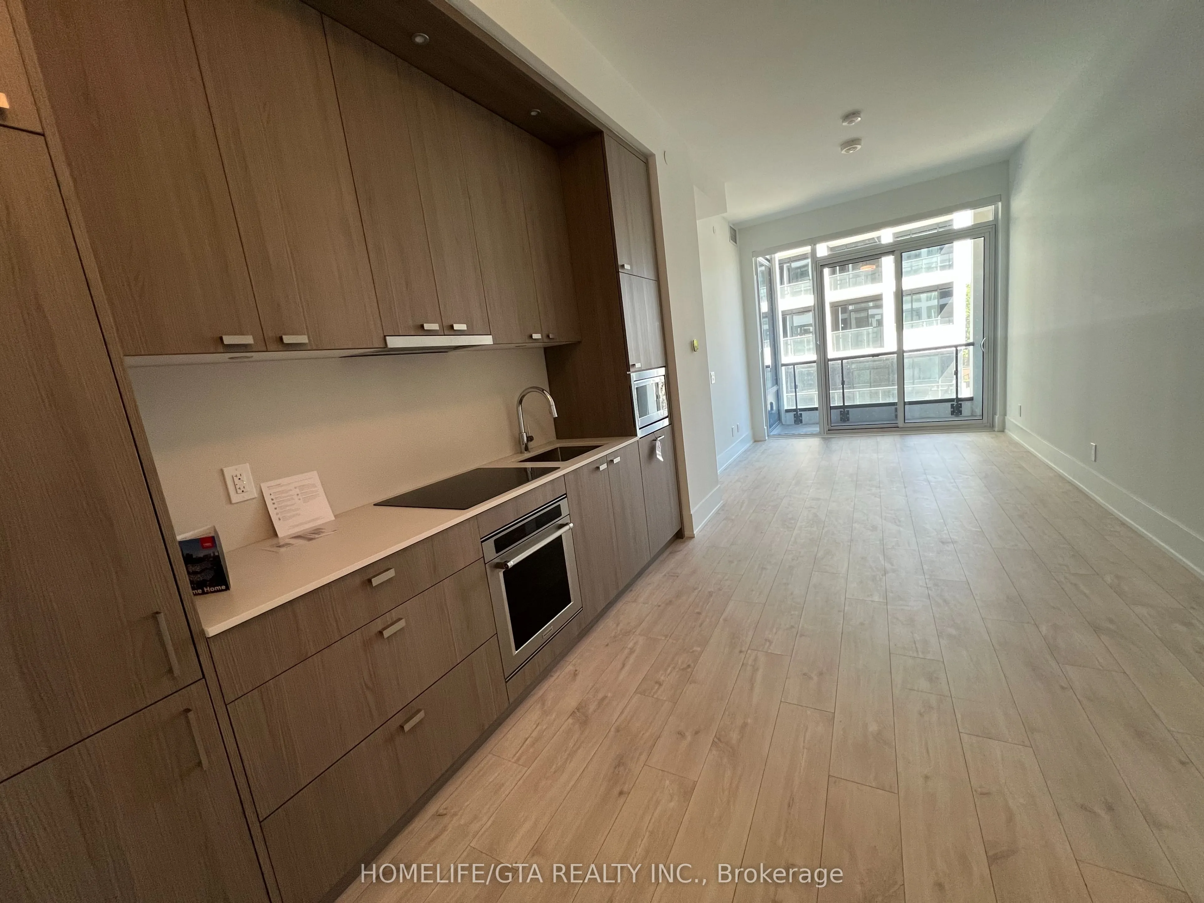 115 Denison Avenue, #403
