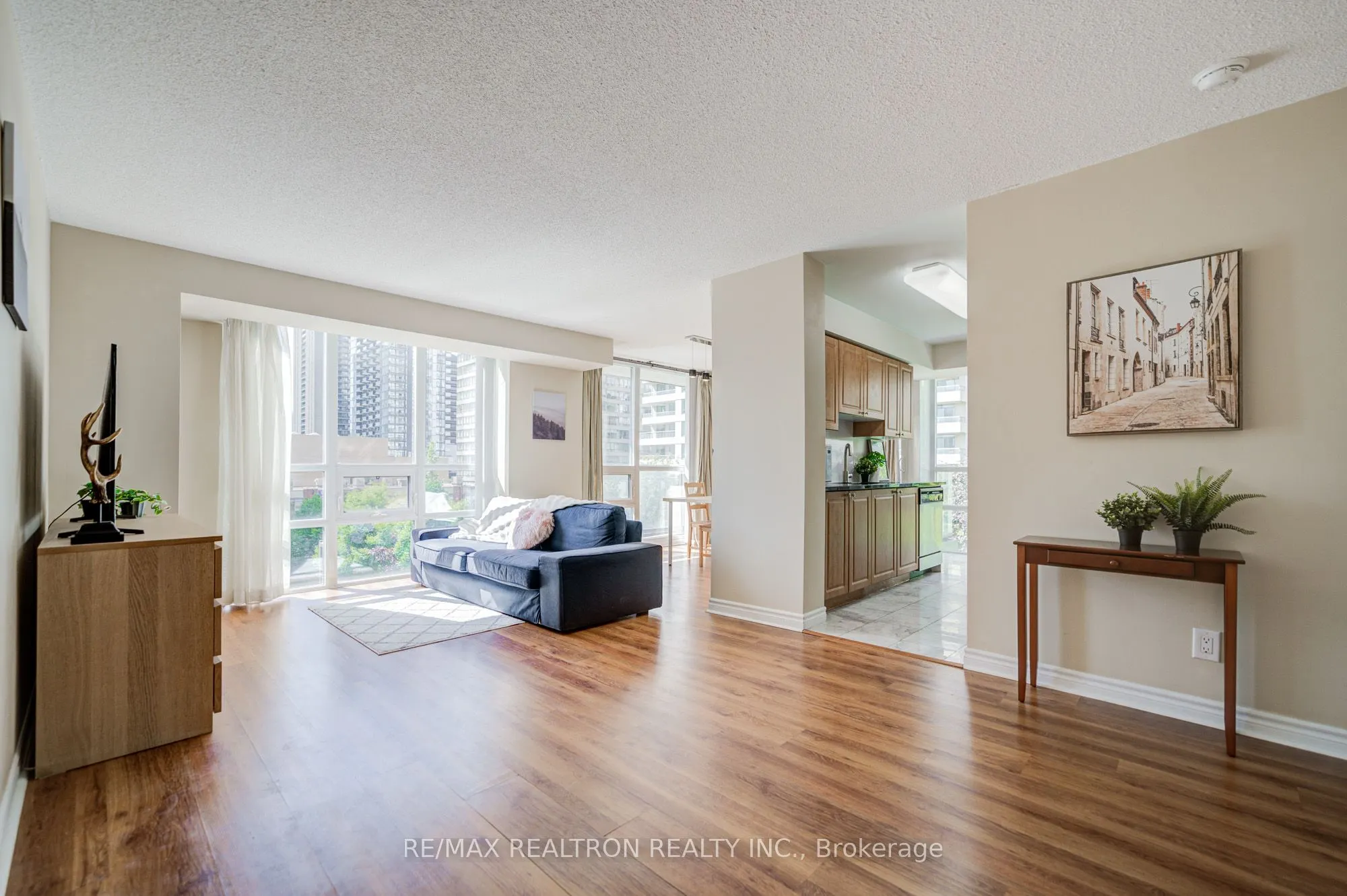 35 Hollywood Avenue, #509