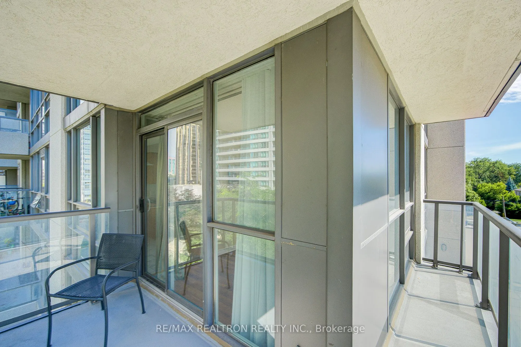 35 Hollywood Avenue, #509