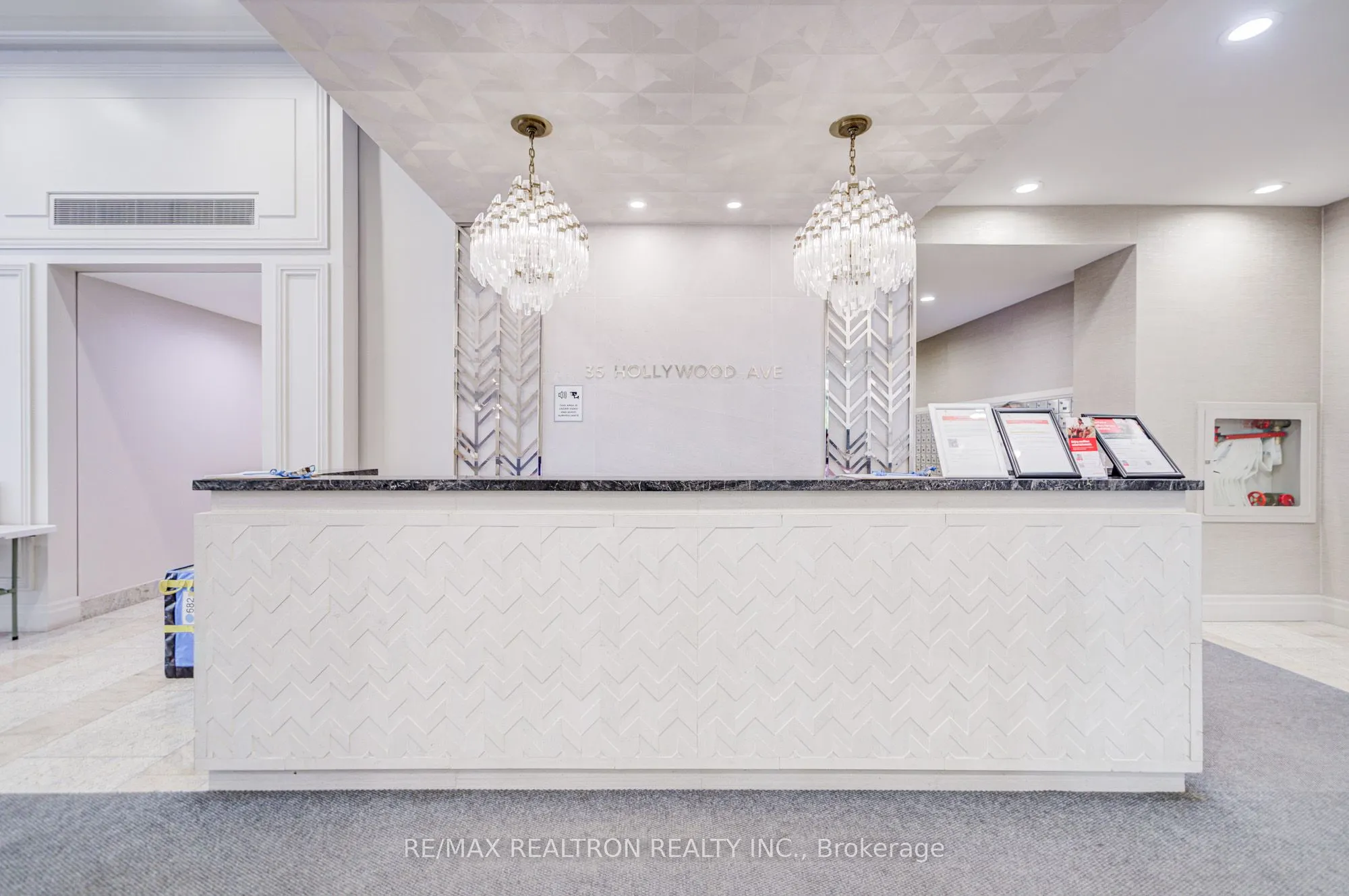 35 Hollywood Avenue, #509