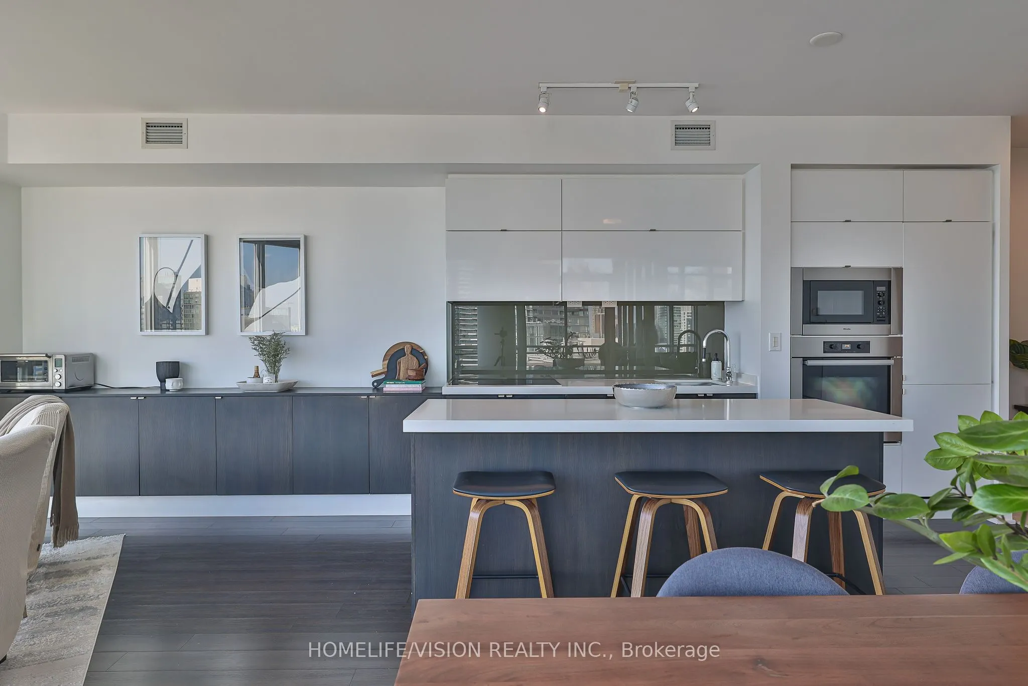 21 Iceboat Terrace, #4806