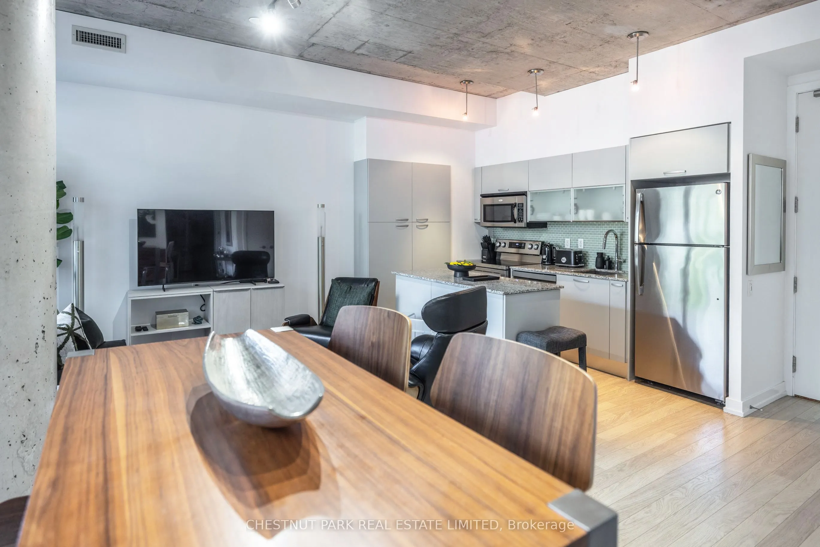 10 Morrison Street, #301