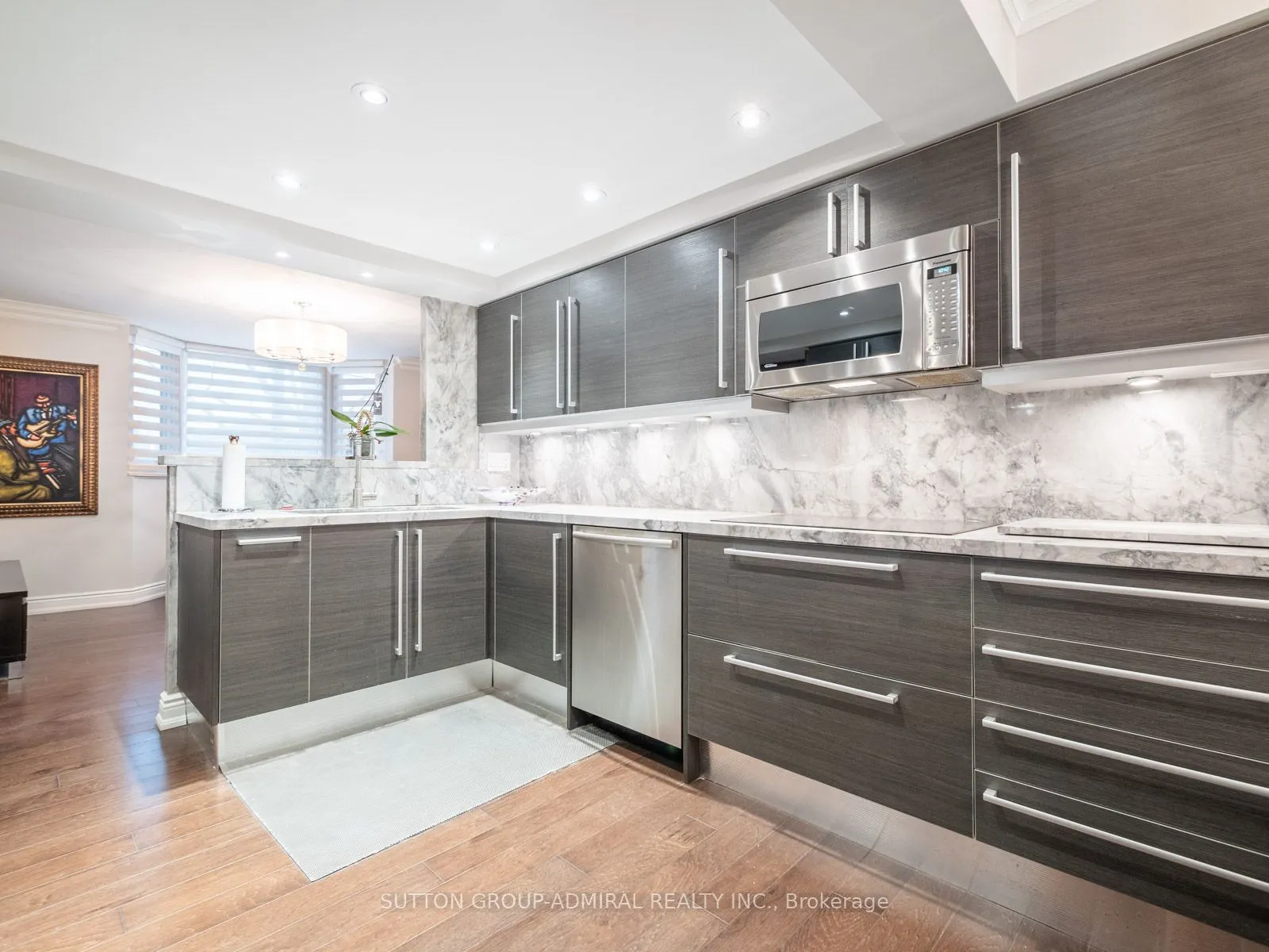 65 Spring Garden Avenue, #210