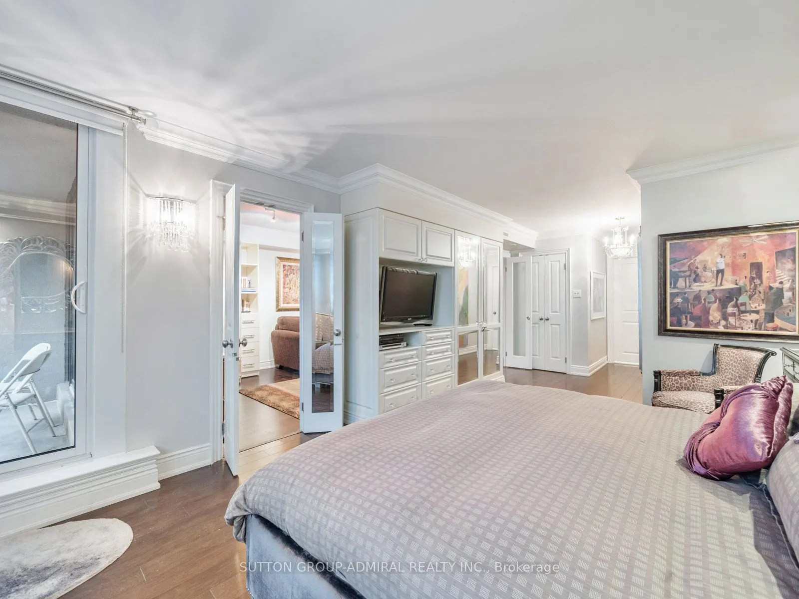 65 Spring Garden Avenue, #210