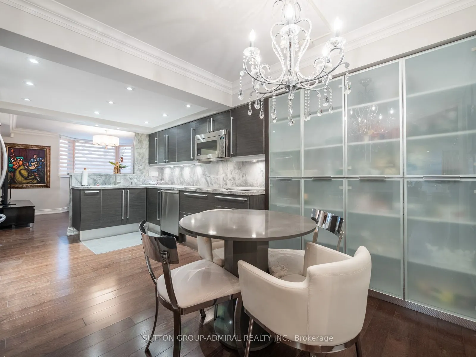 65 Spring Garden Avenue, #210