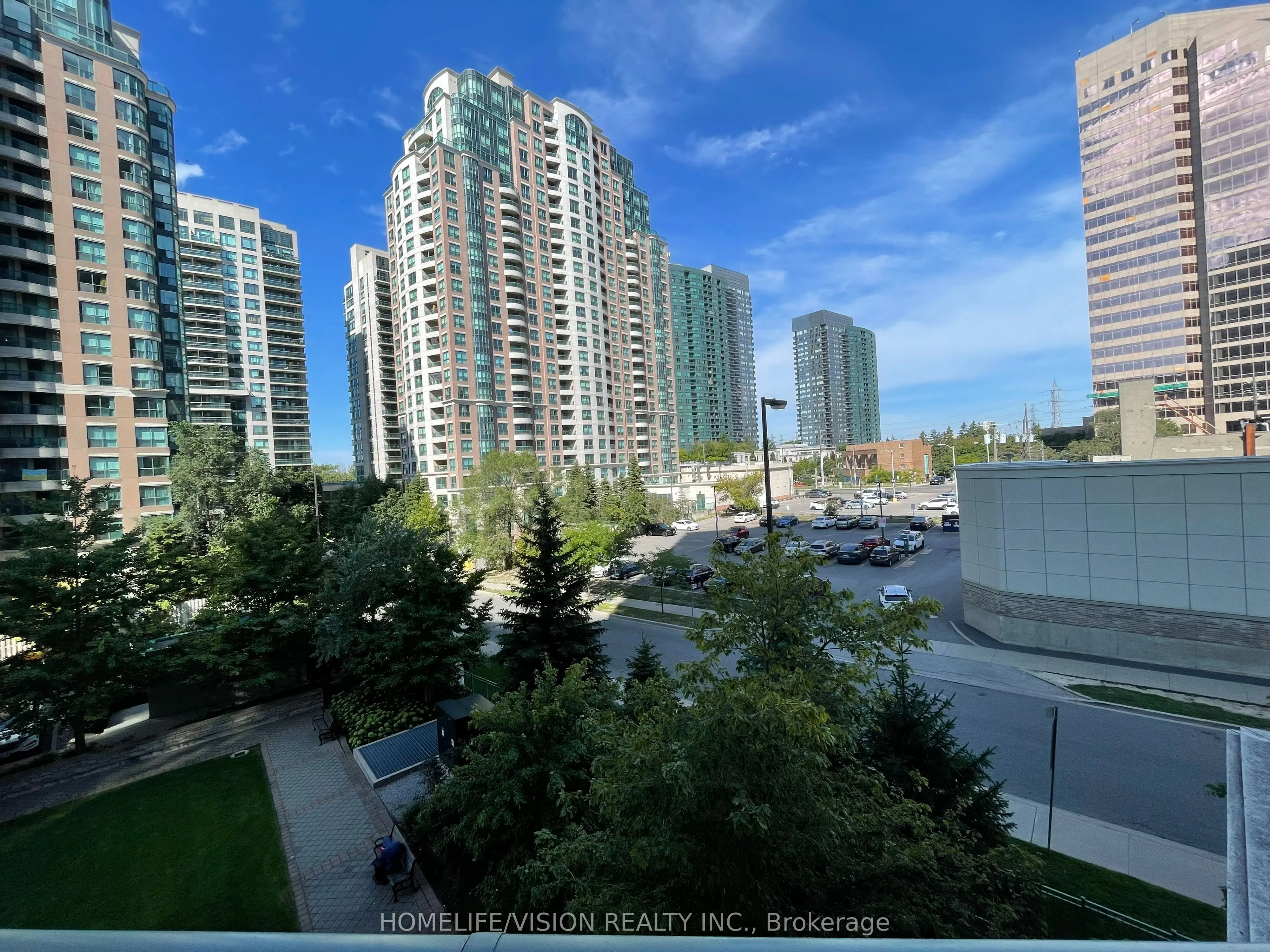 5508 Yonge Street, #306
