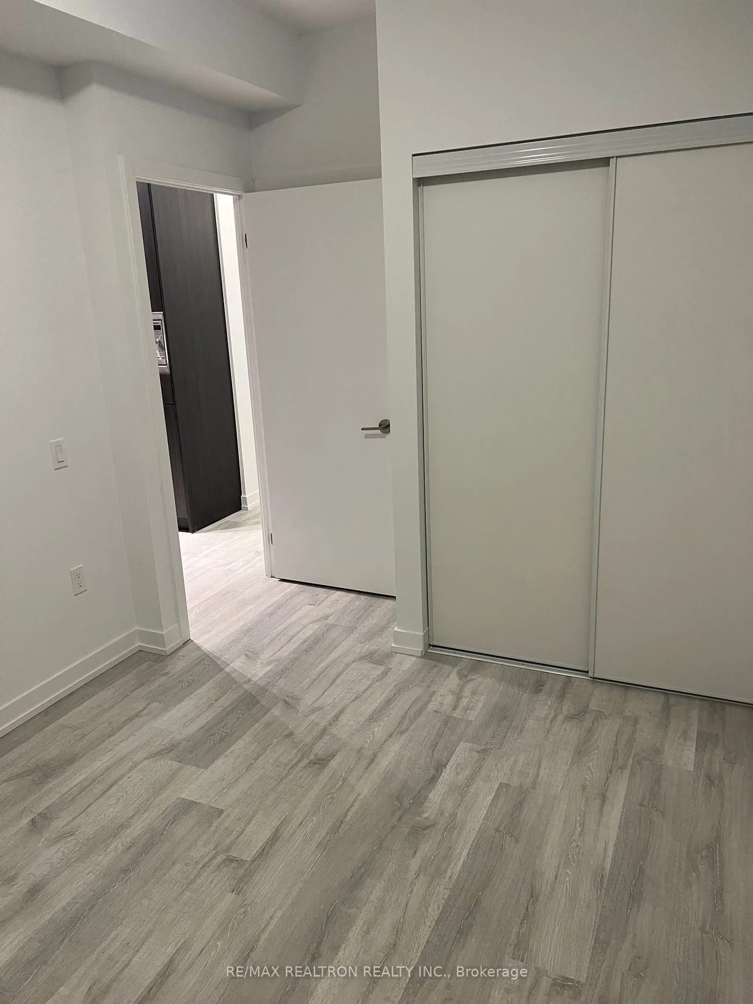 8 Olympic Garden Drive, #S2510