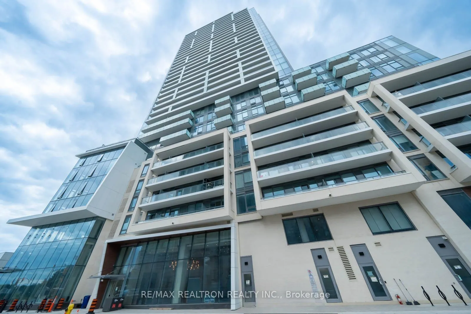 8 Olympic Garden Drive, #S2510