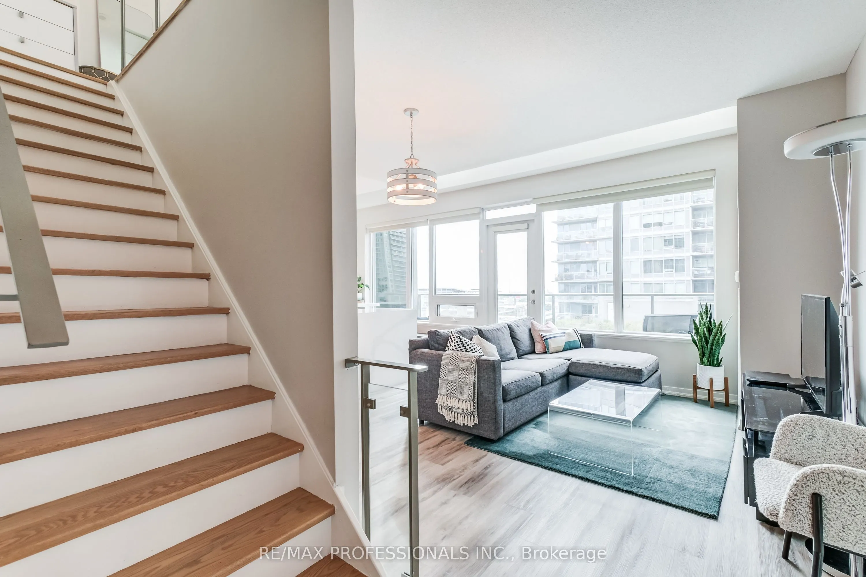 55 East Liberty Street, #1210