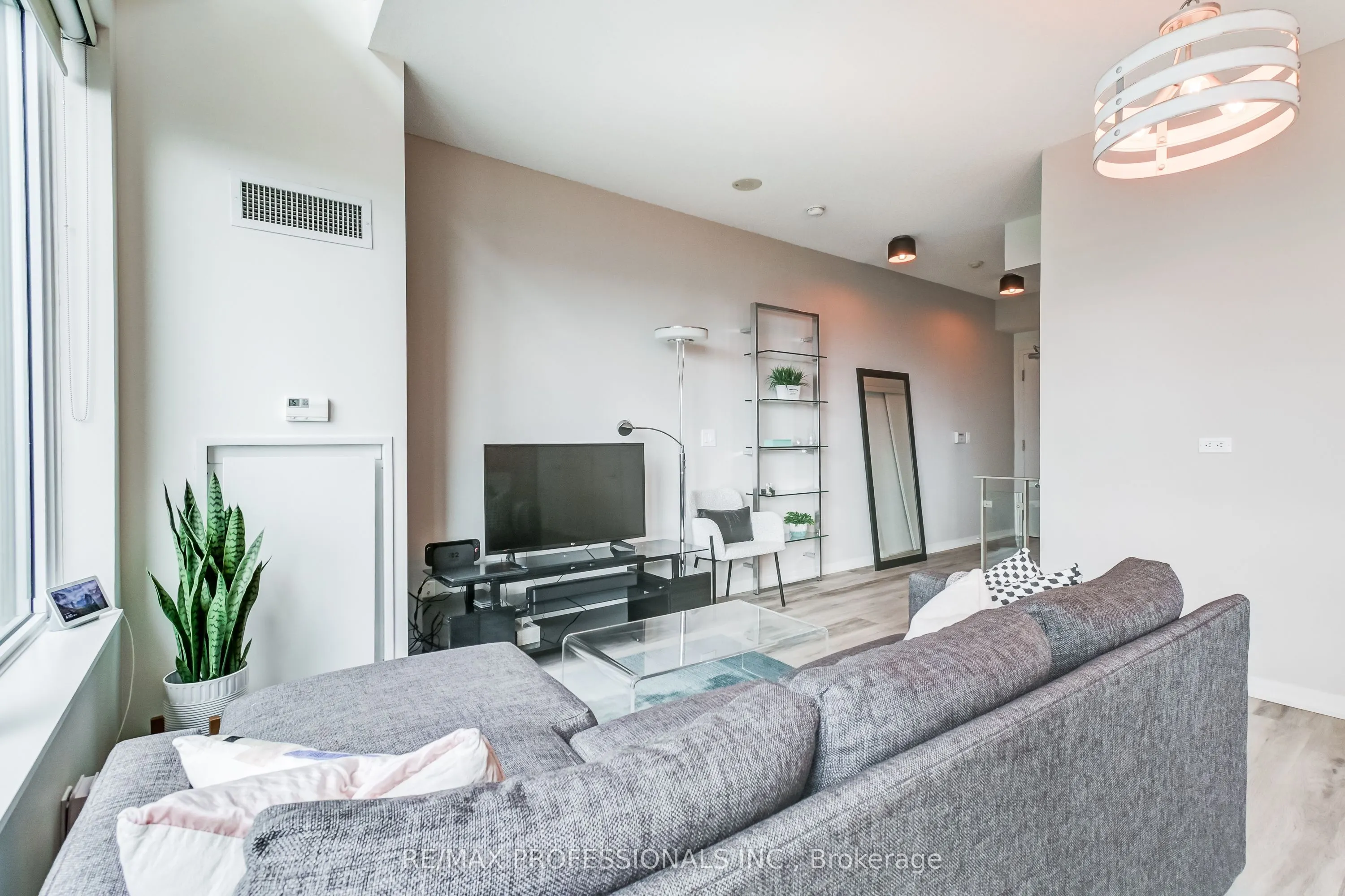 55 East Liberty Street, #1210