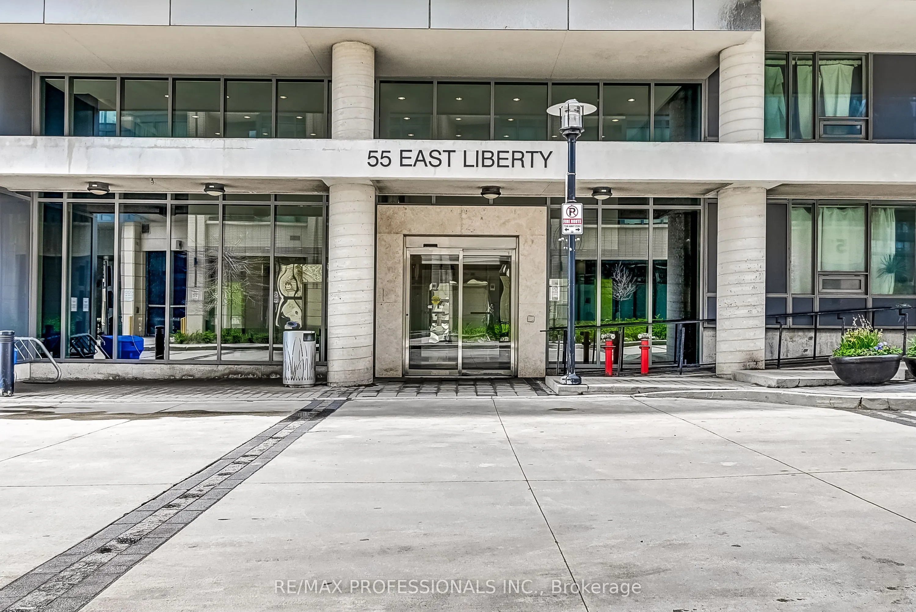 55 East Liberty Street, #1210
