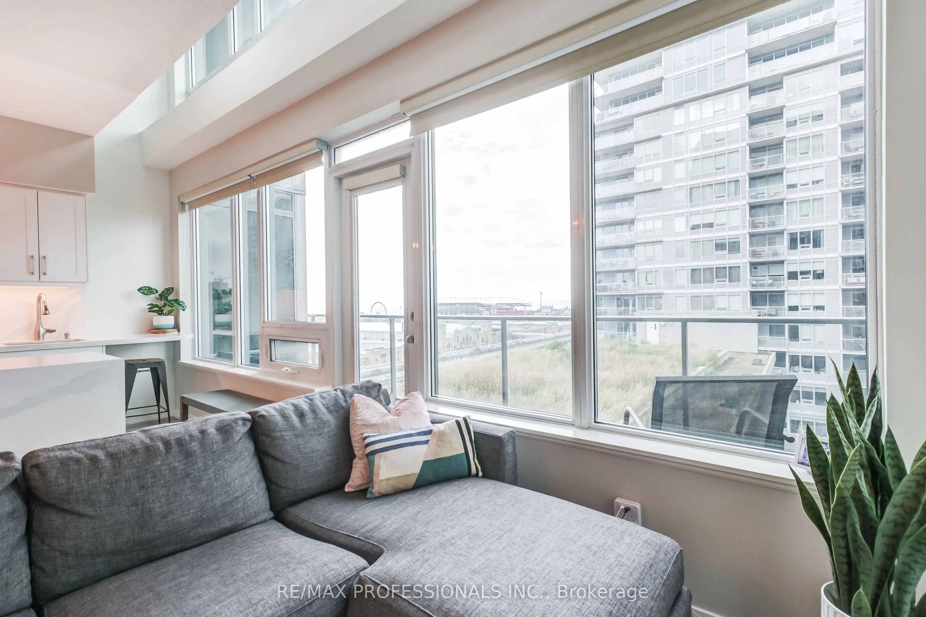 55 East Liberty Street, #1210