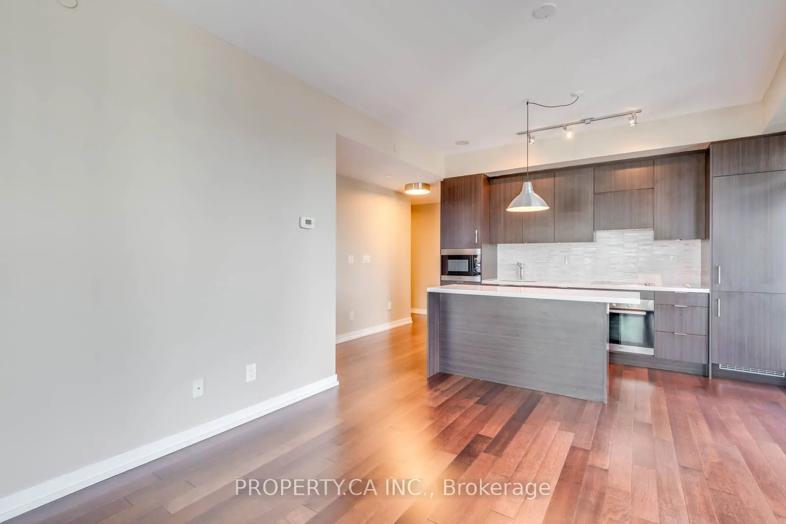 21 Widmer Street, #1611