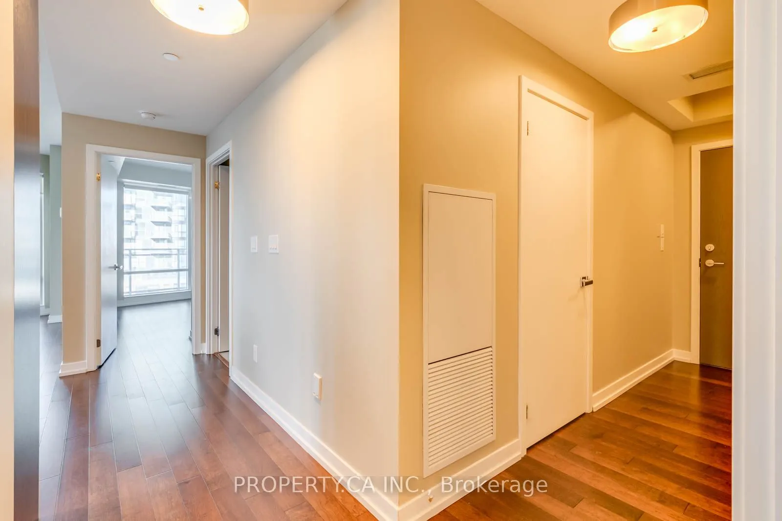 21 Widmer Street, #1611