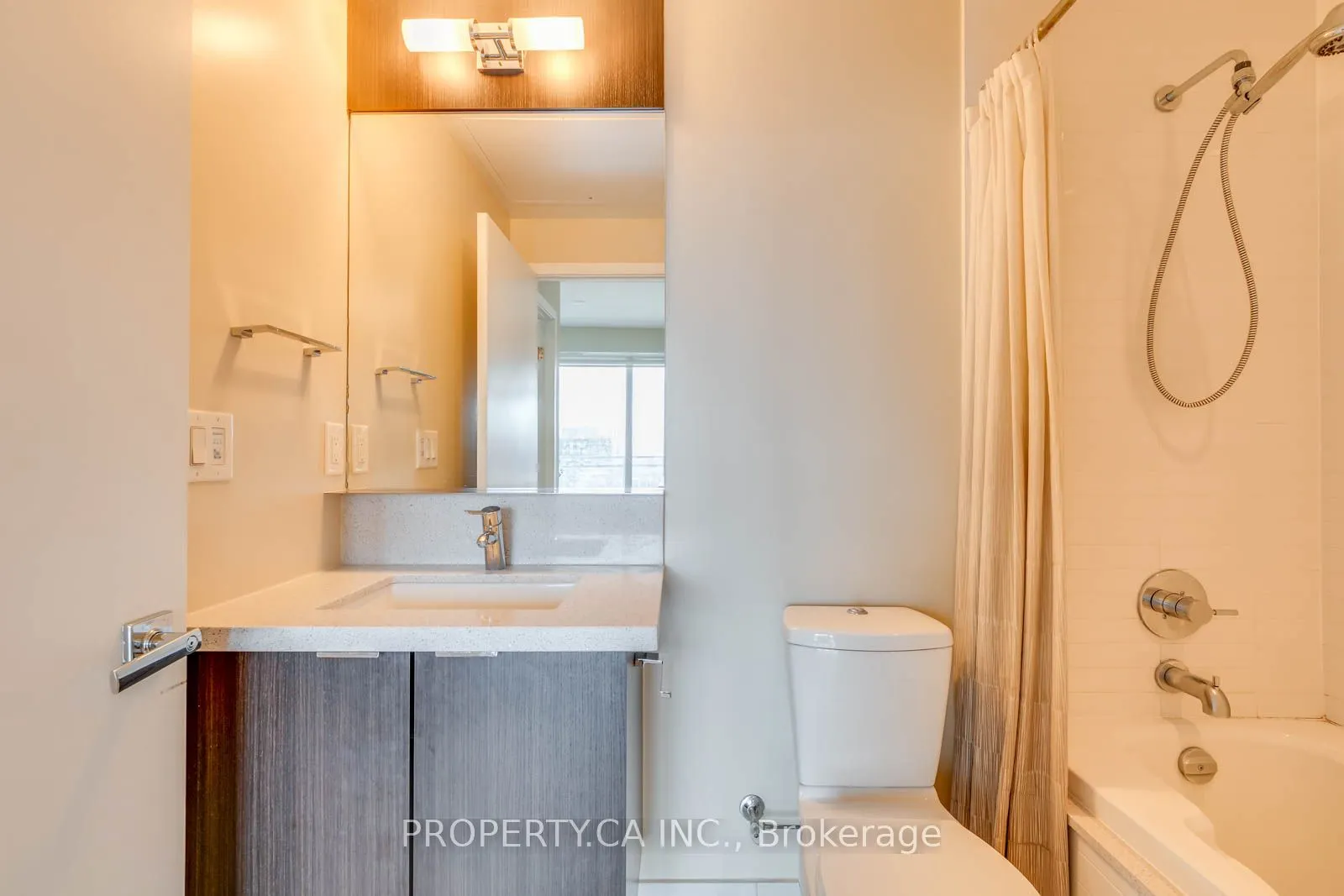 21 Widmer Street, #1611