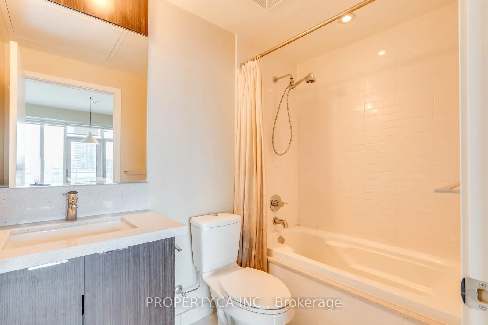 21 Widmer Street, #1611