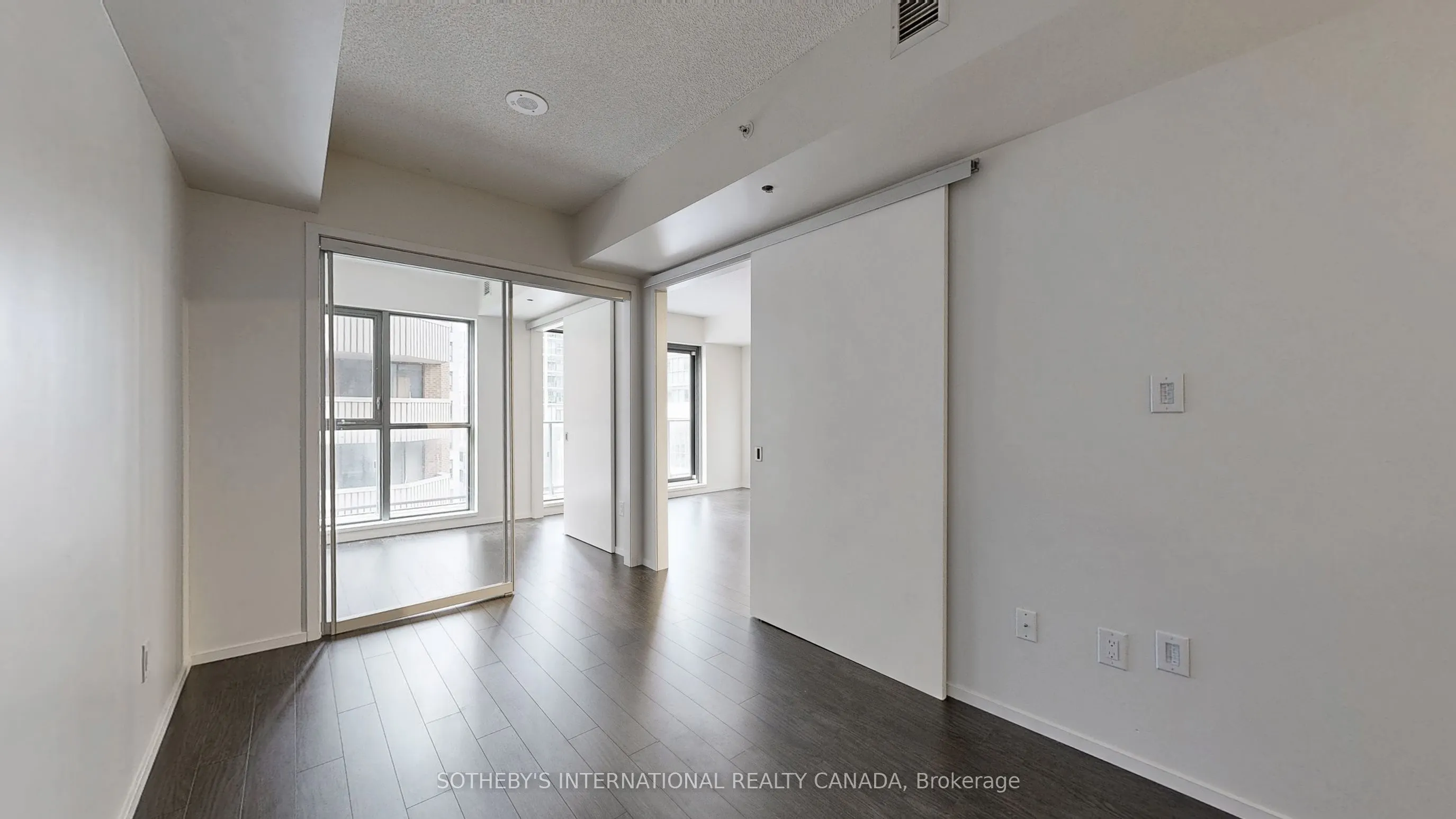 159 Dundas Street E, #705