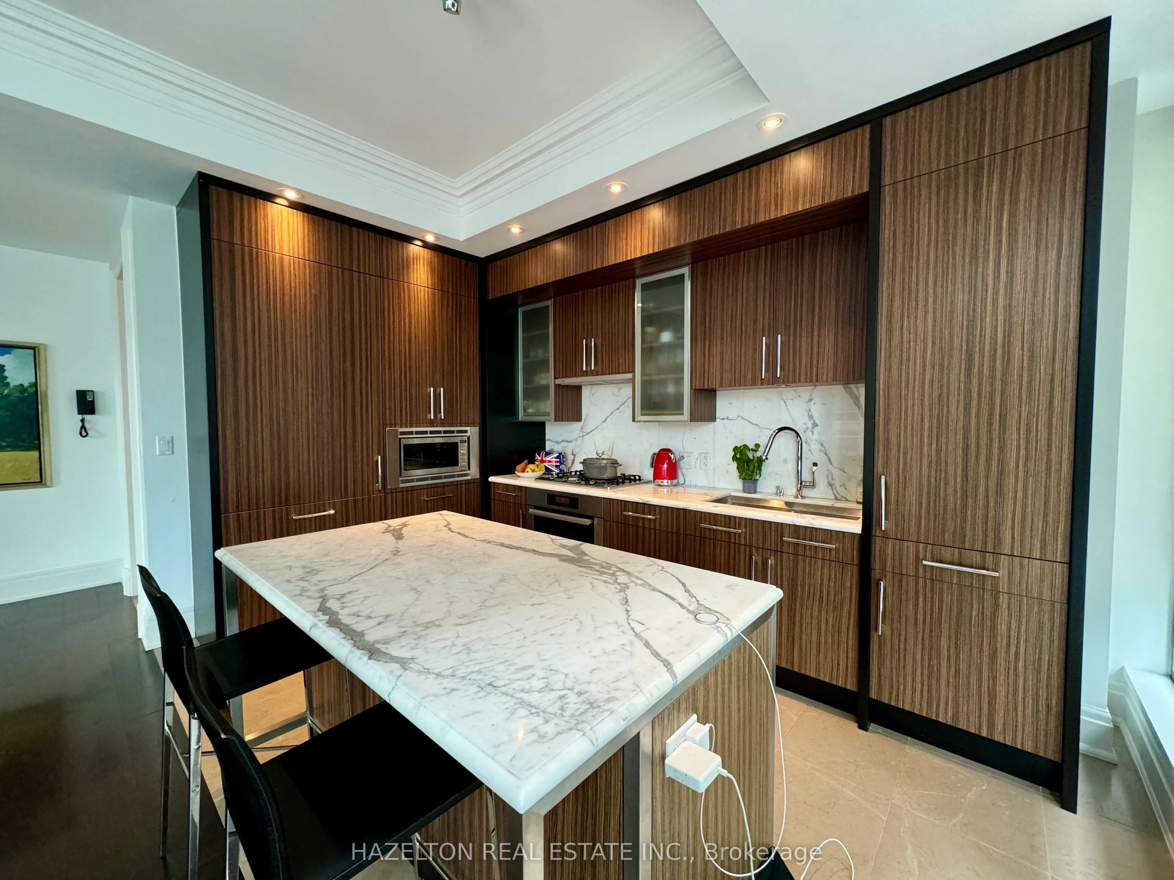 55 Scollard Street, #801