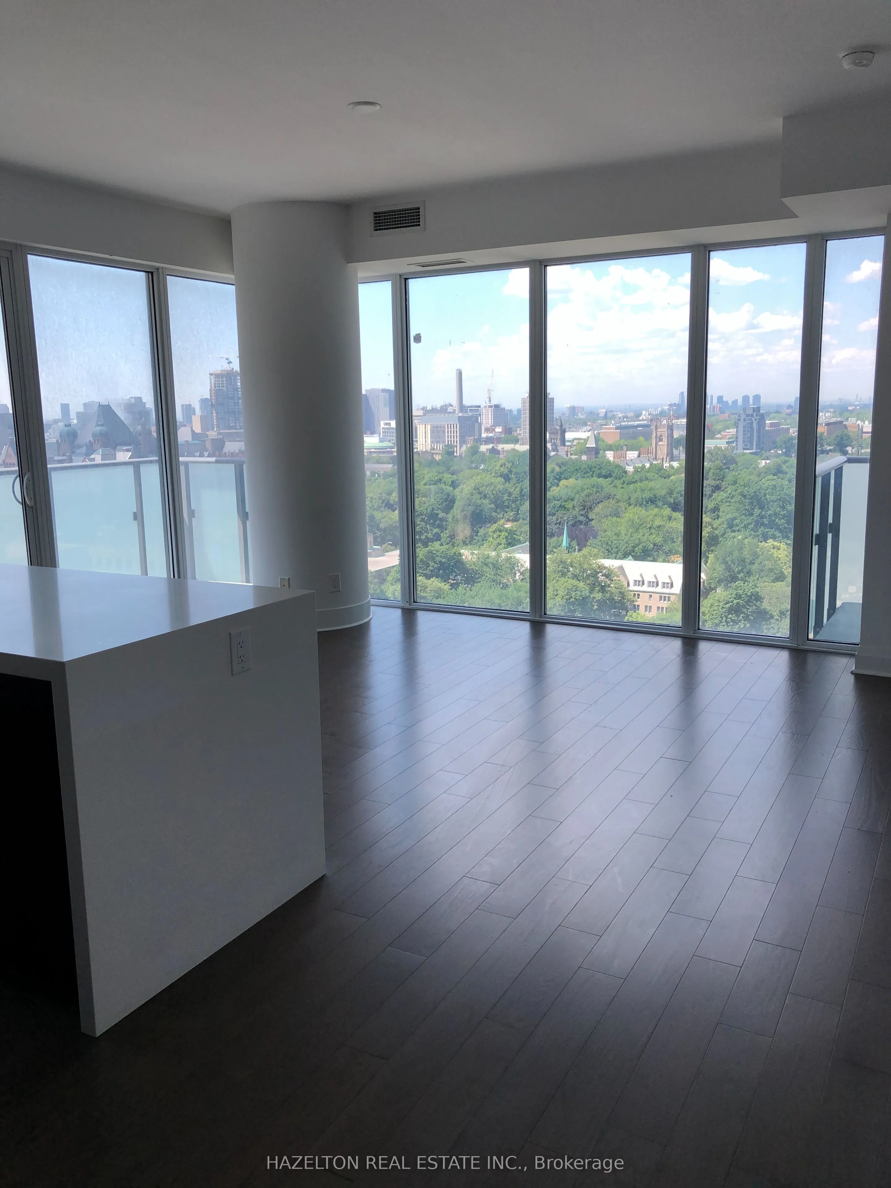 1080 Bay Street, #1504
