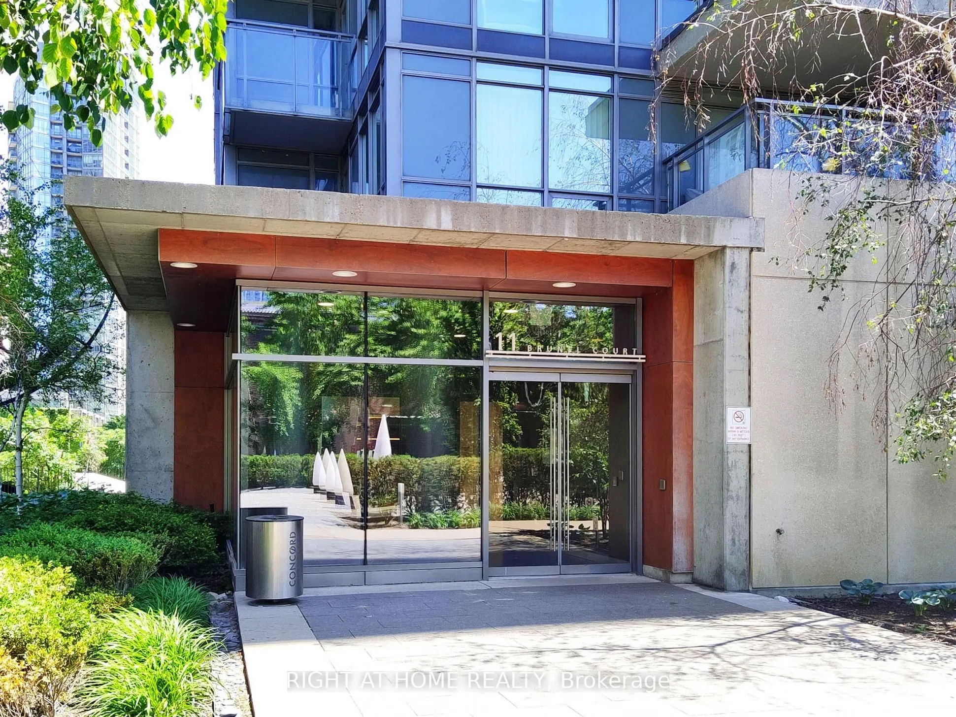11 Brunel Court, #1706