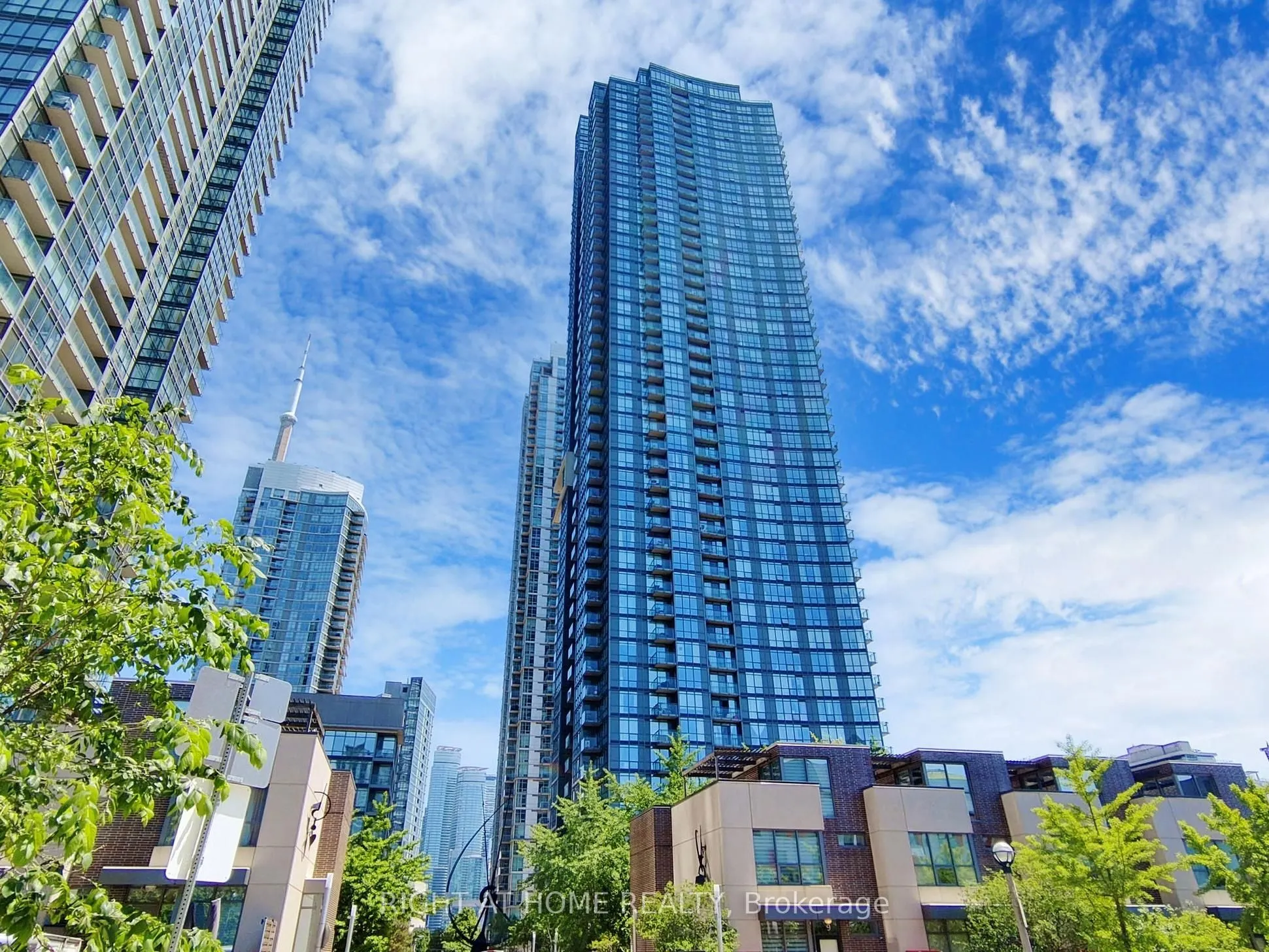 11 Brunel Court, #1706