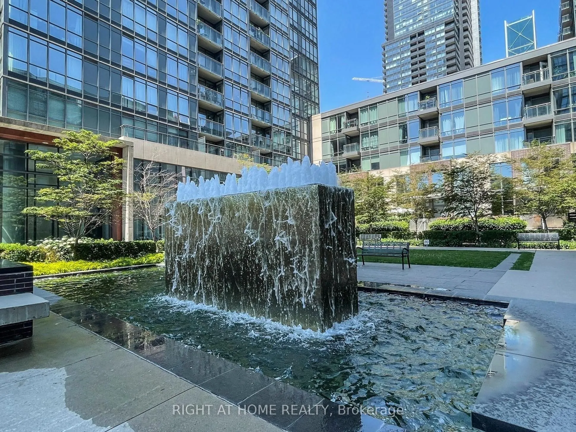 11 Brunel Court, #1706