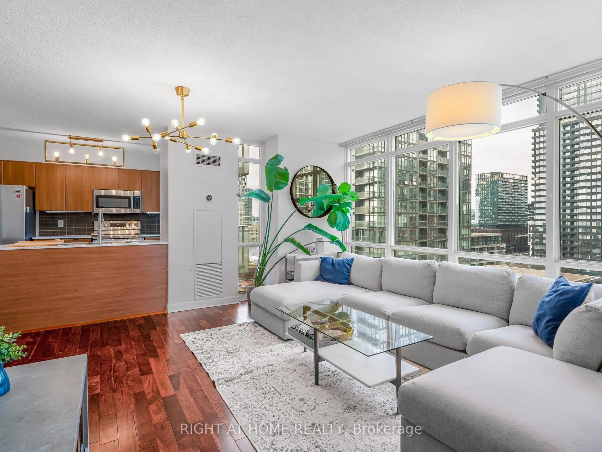 11 Brunel Court, #1706