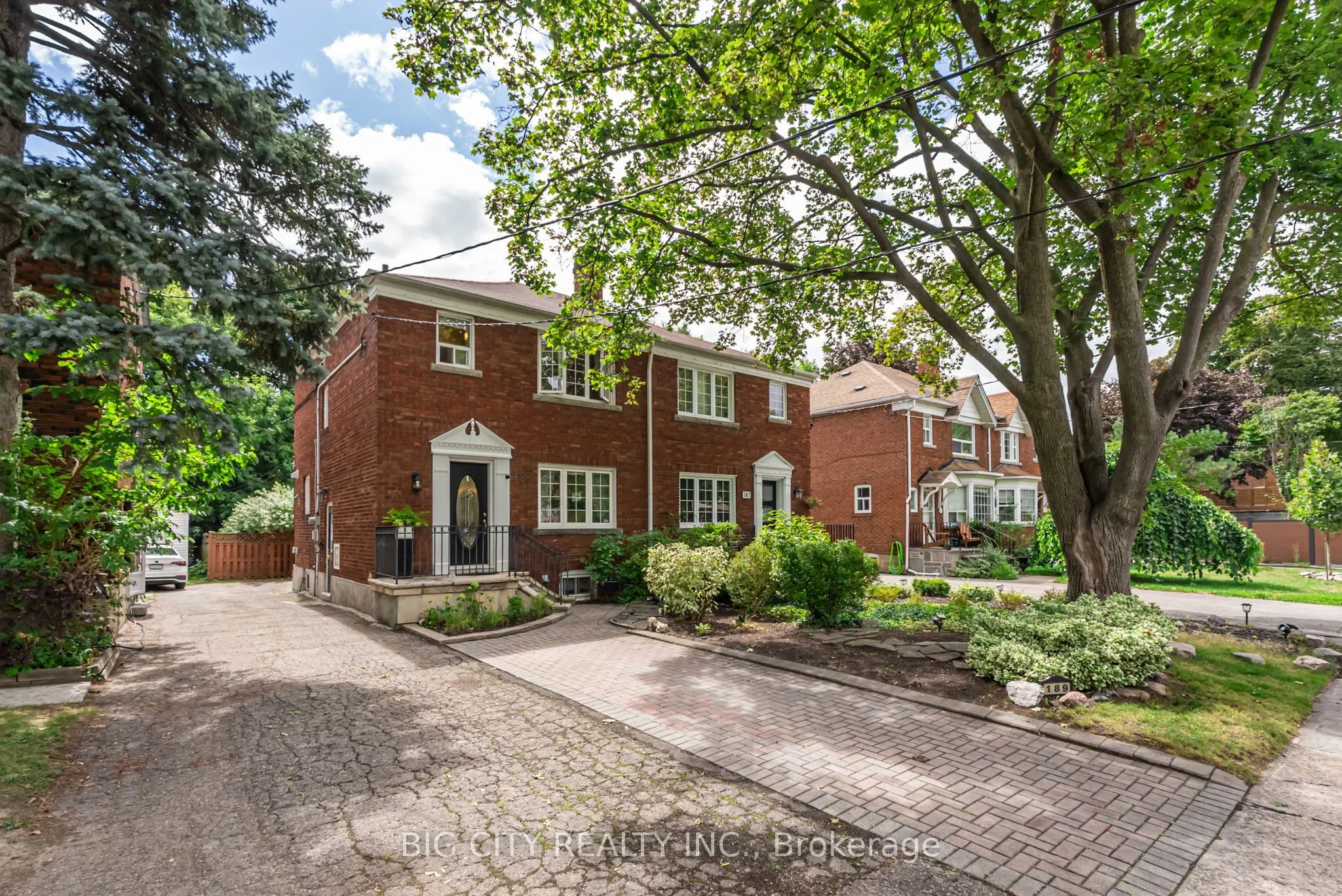 189 Donlea Drive, #Main