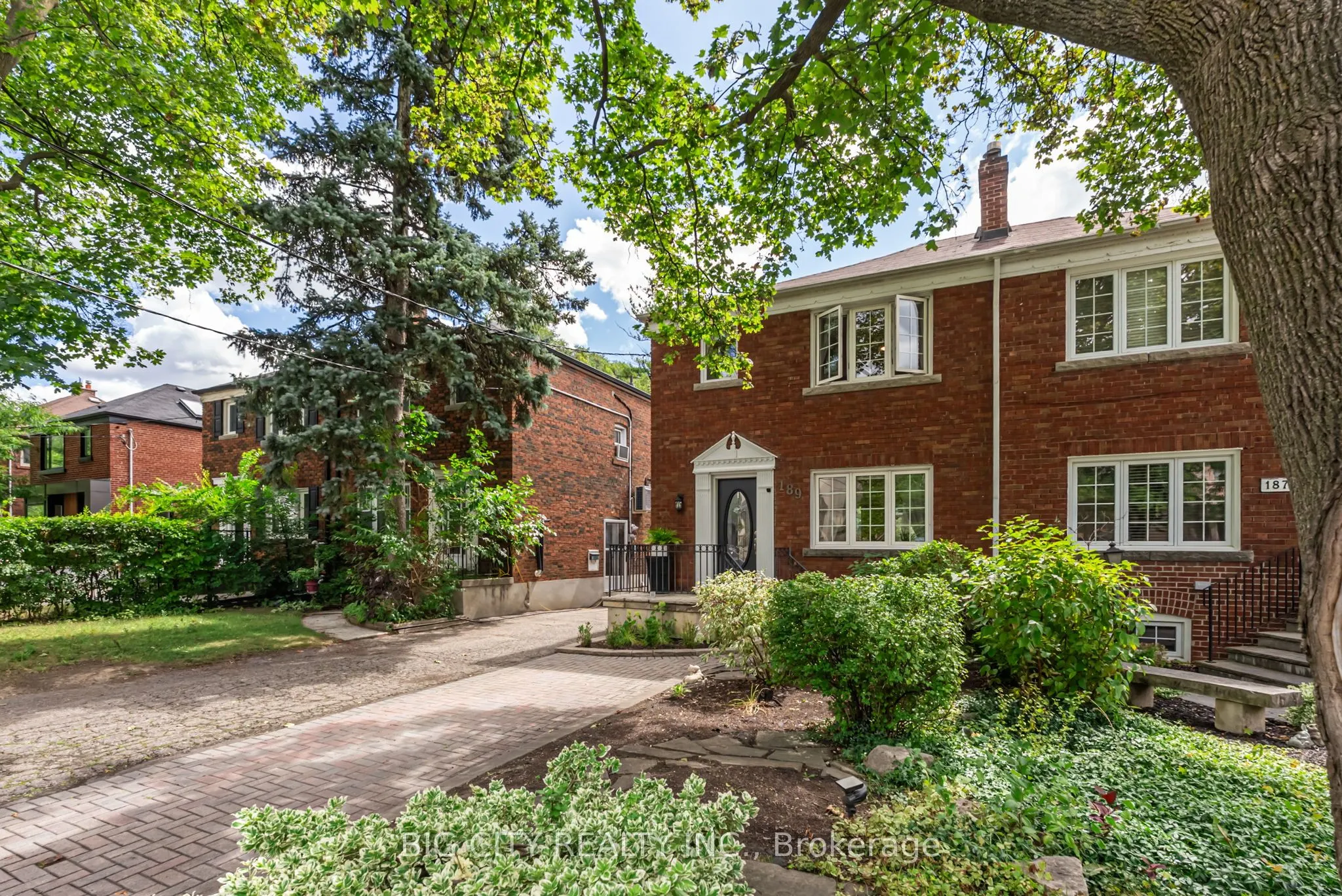 189 Donlea Drive, #Main