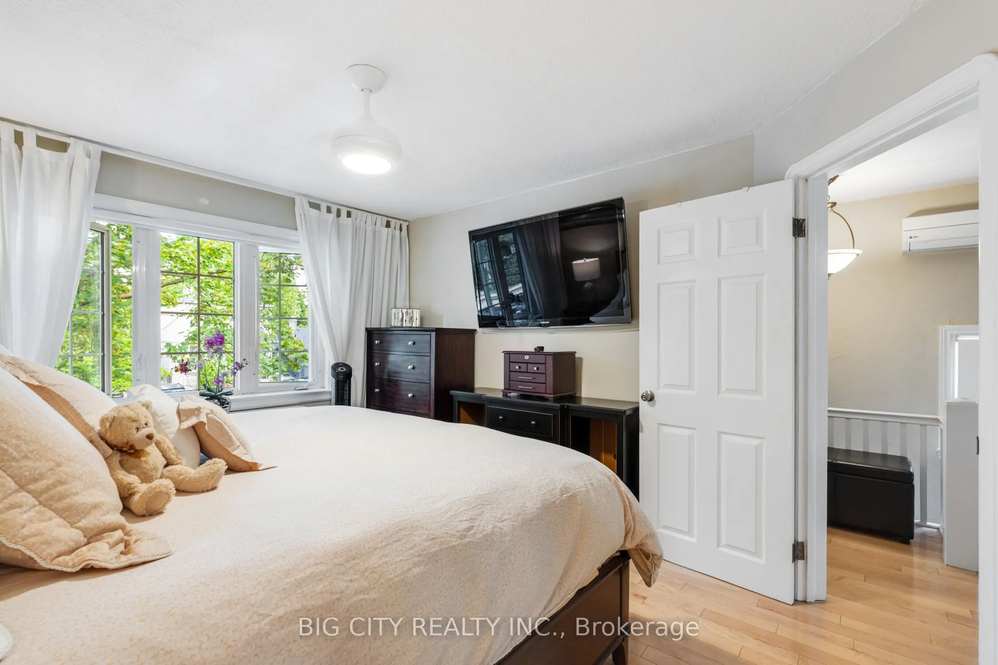 189 Donlea Drive, #Main