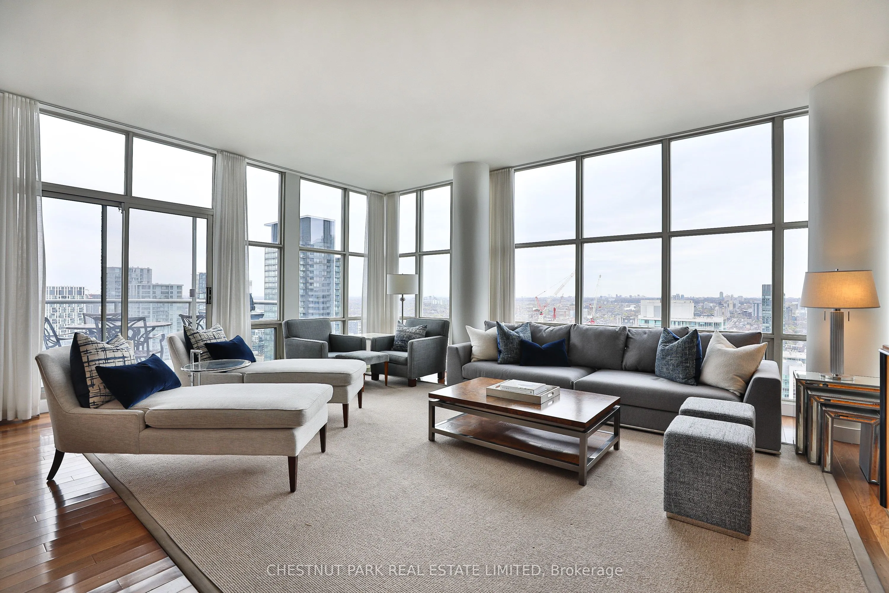 10 Navy Wharf Court, #Ph01