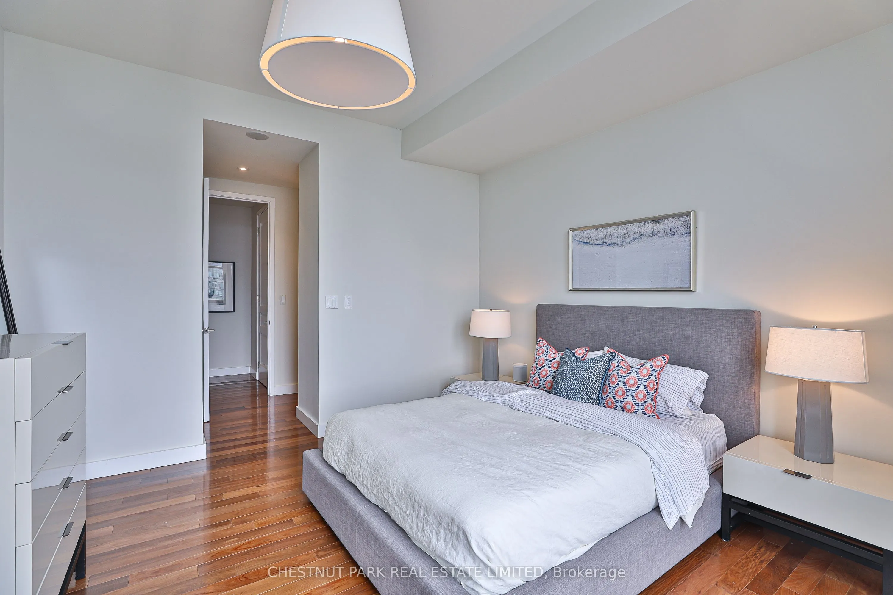 10 Navy Wharf Court, #Ph01